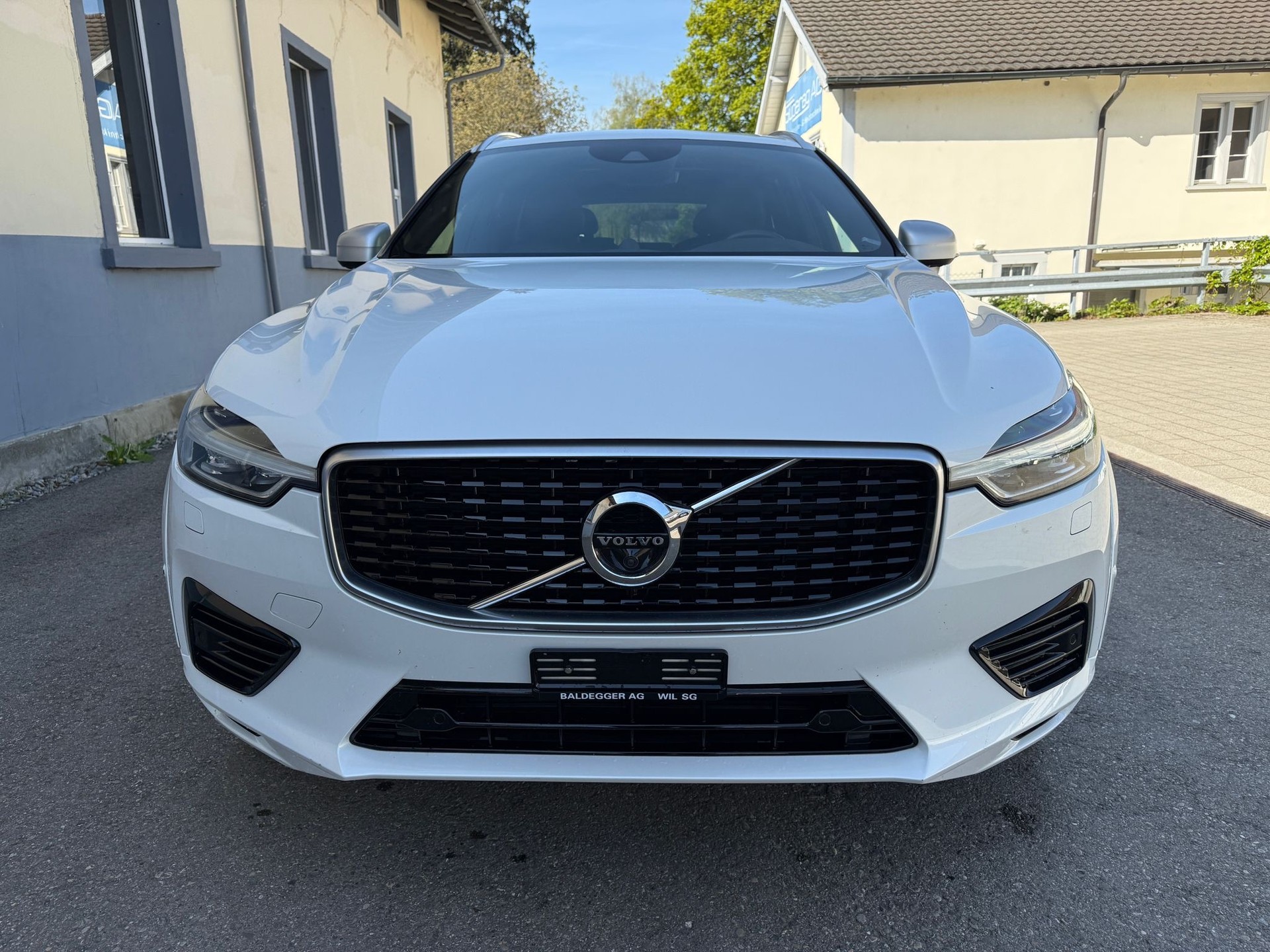 VOLVO XC60 T8 eAWD R-Design Geartronic