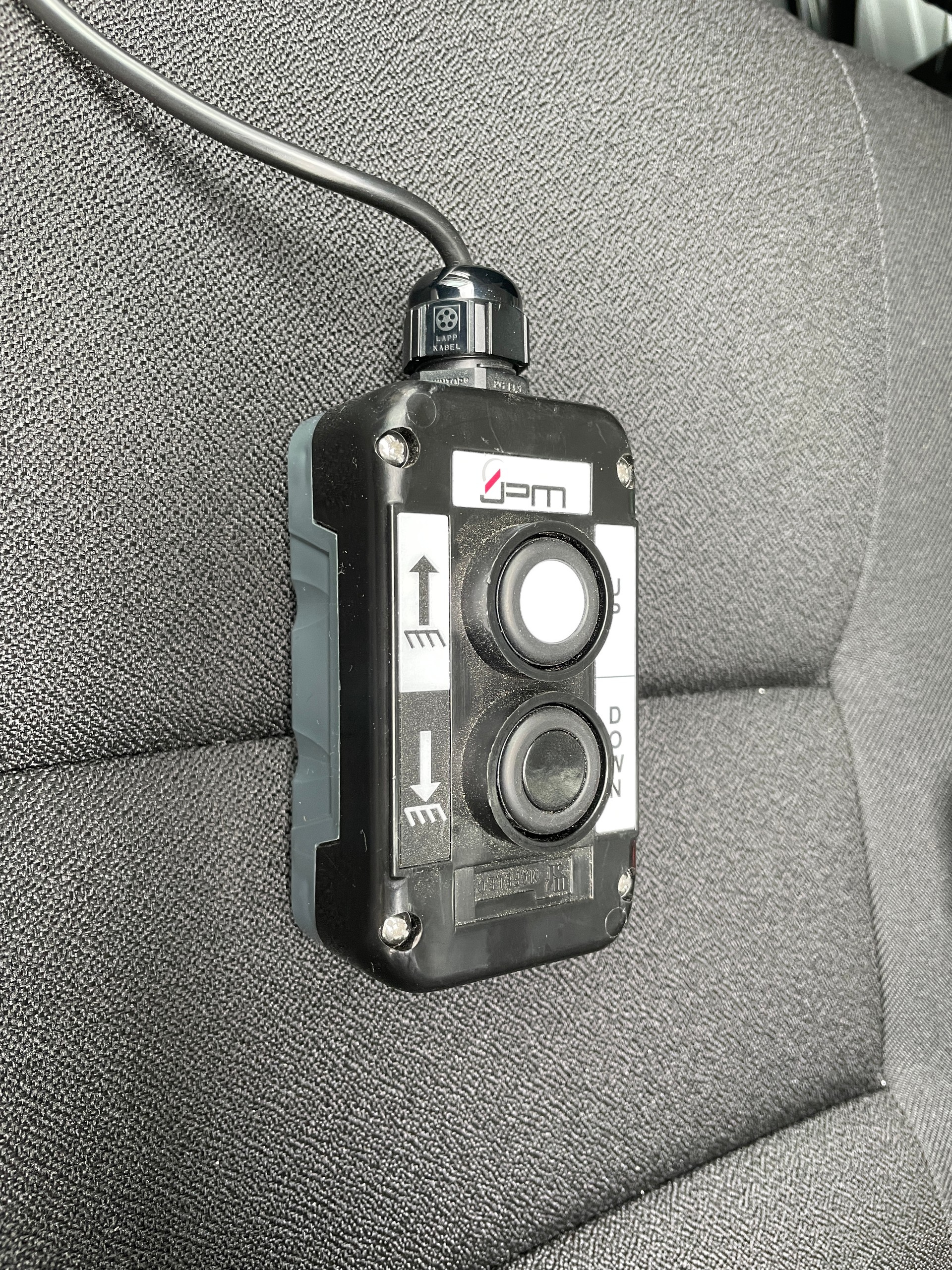 FIAT Ducato 35 L3 Maxi Doka Dreiseiten-Kipper mit AHK-image-10