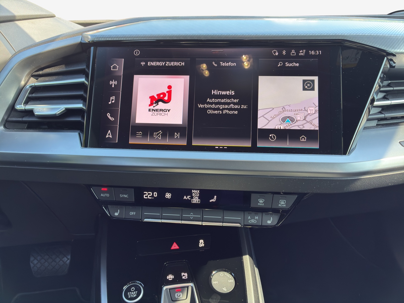 AUDI Q4 e-tron 55 quattro-image-11