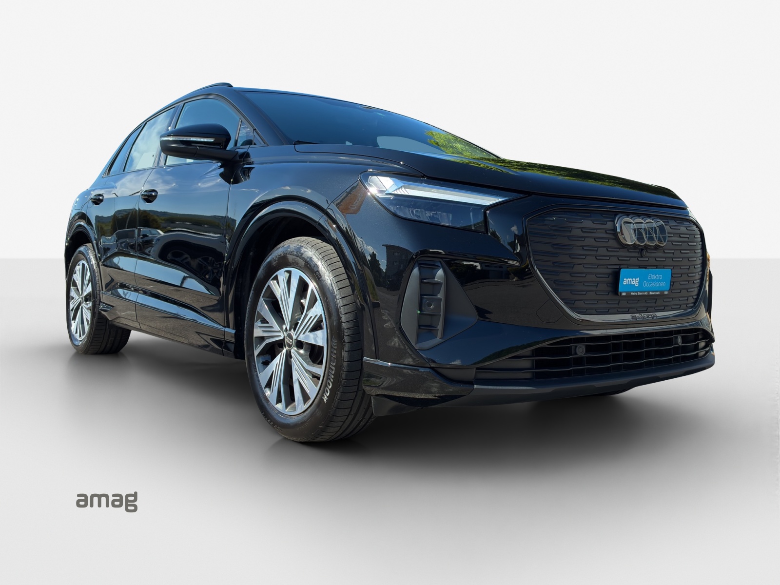 AUDI Q4 e-tron 55 quattro-image-6