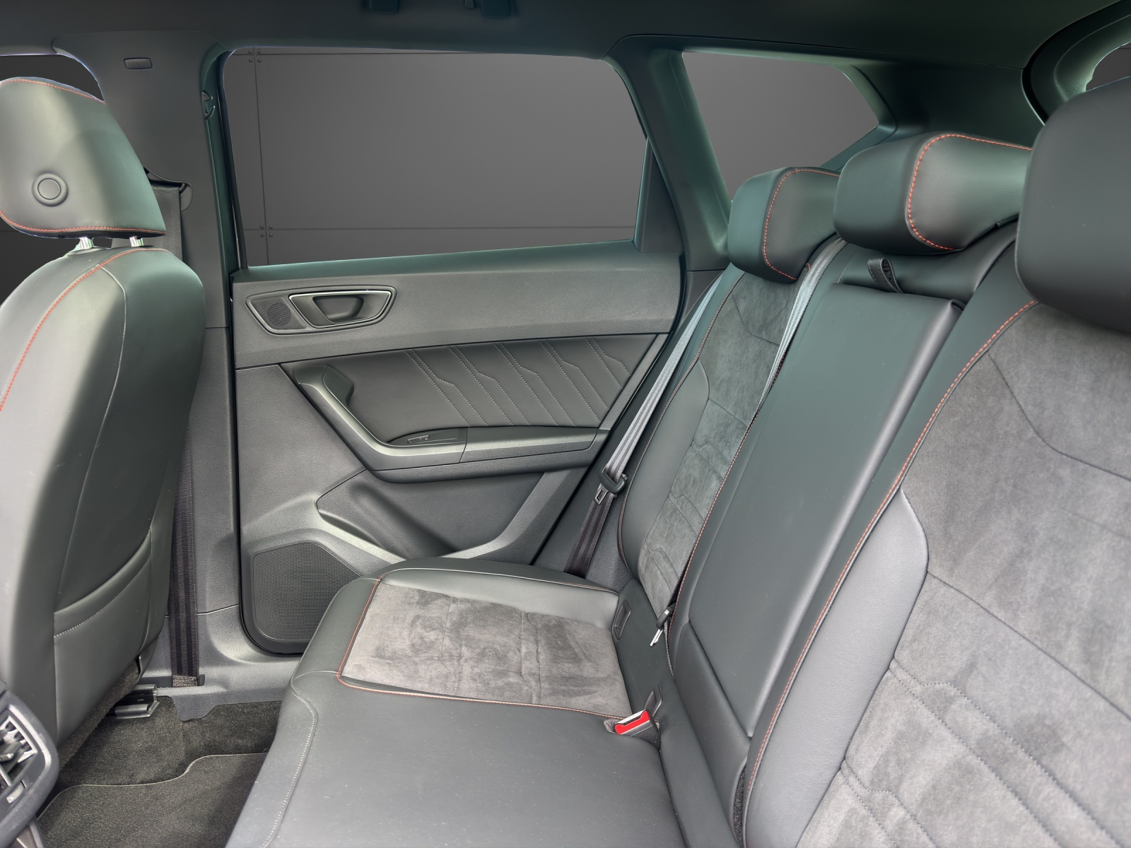 SEAT Ateca 1.5 TSI EVO Hola FR DSG-image-11