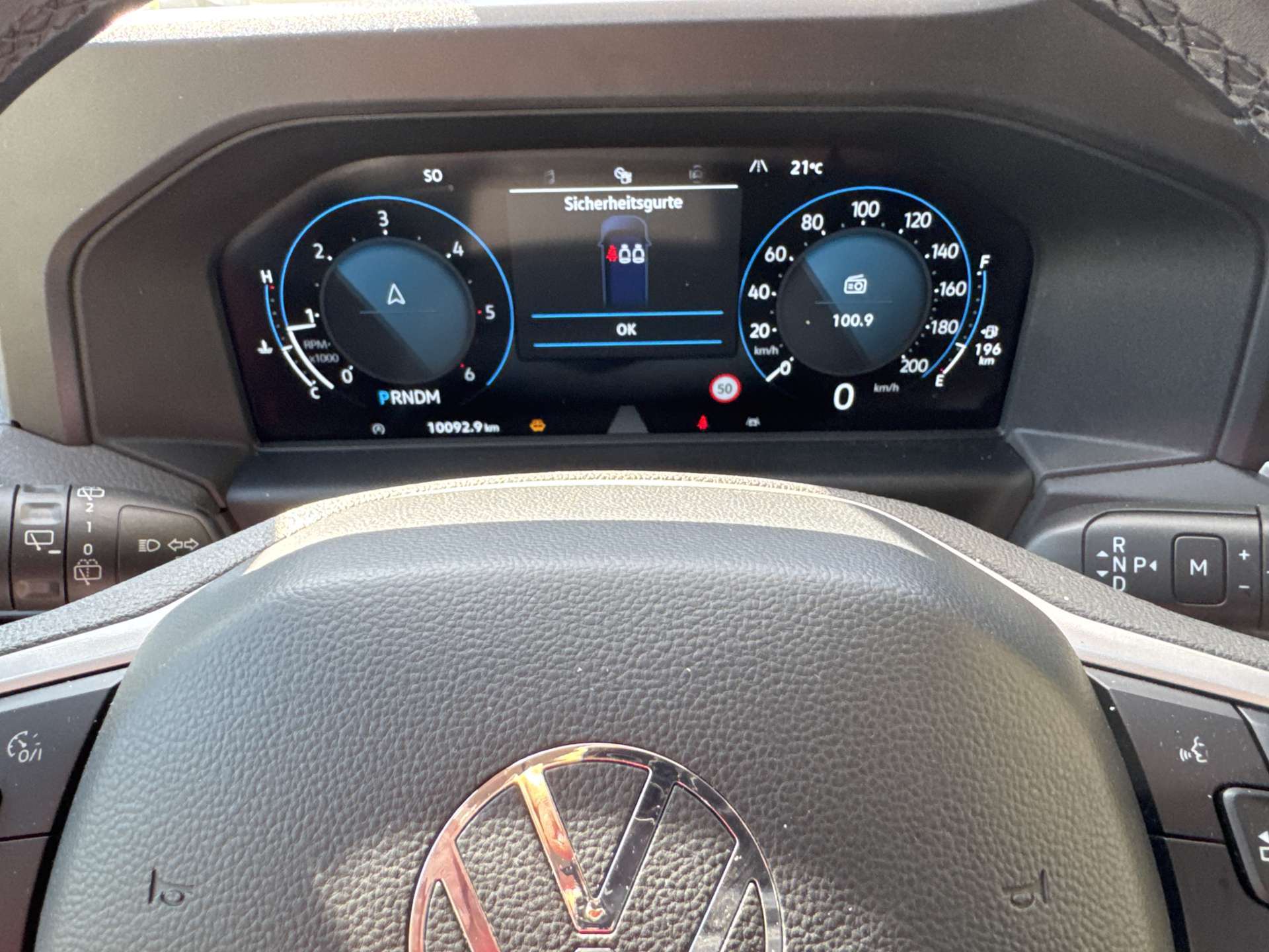 VW Transporter 2.0 TDi Lang DSG-Automat-image-11