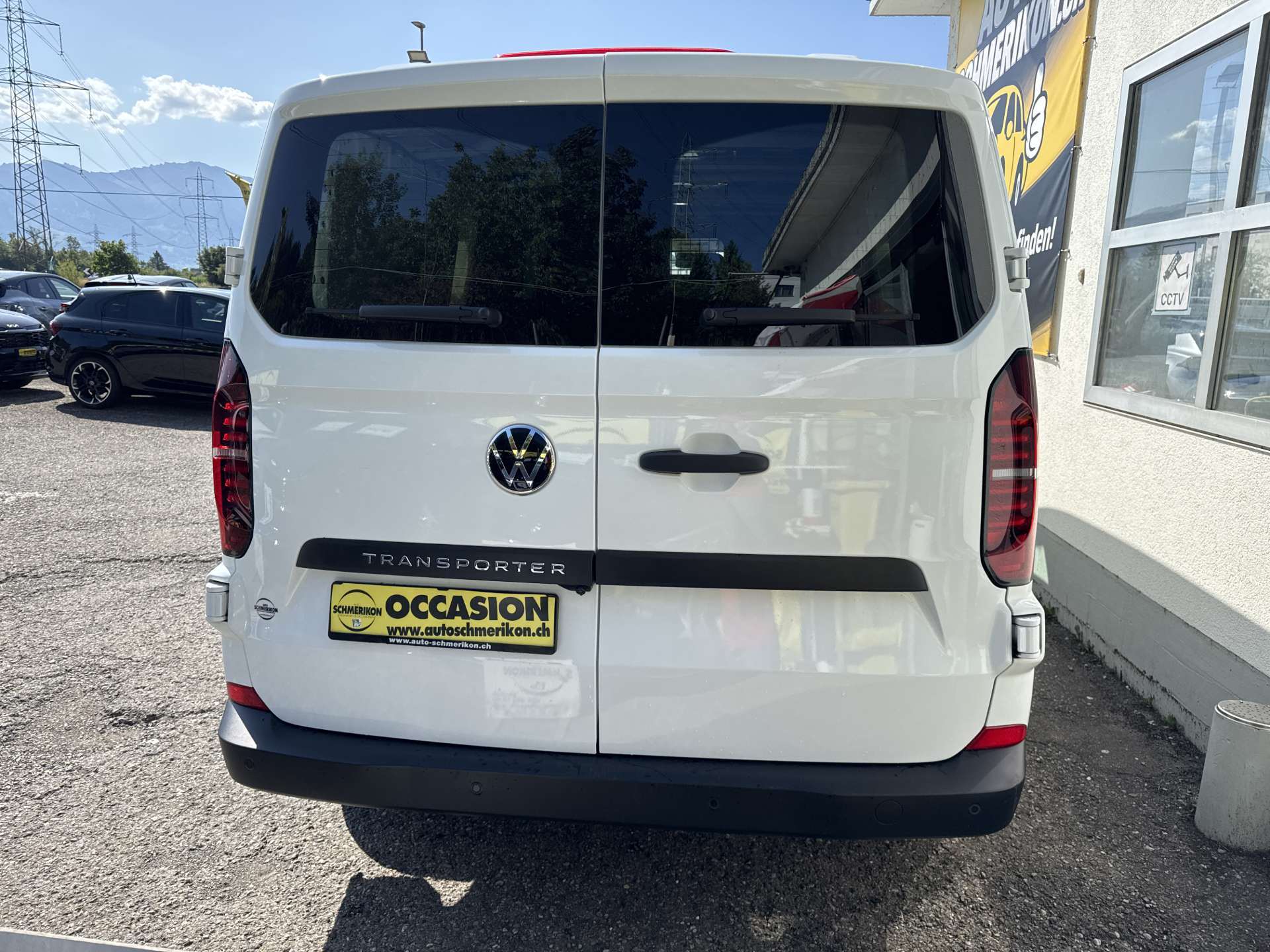 VW Transporter 2.0 TDi Lang DSG-Automat-image-3