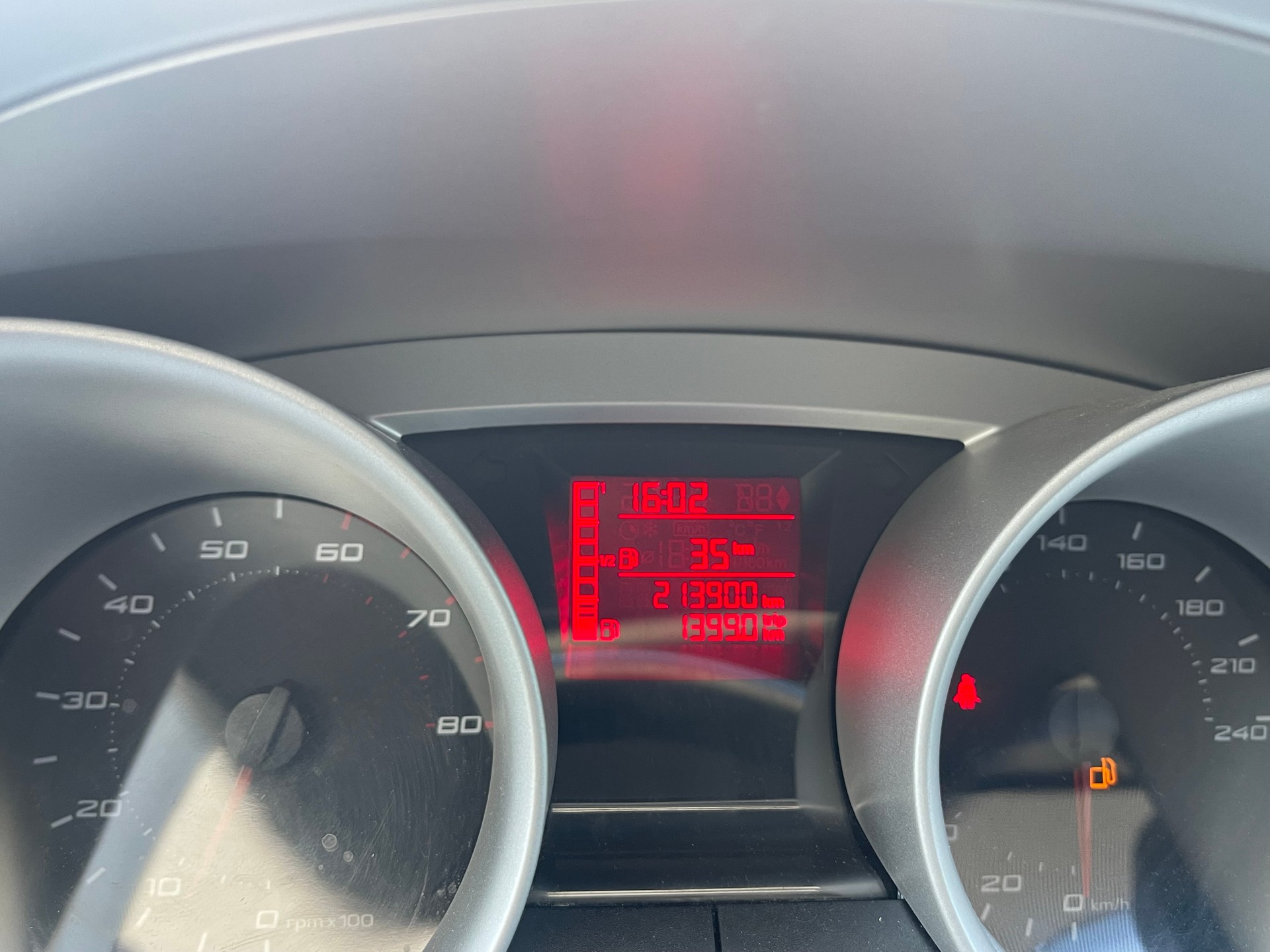 SEAT Ibiza ST 1.2 TSI Style-image-11