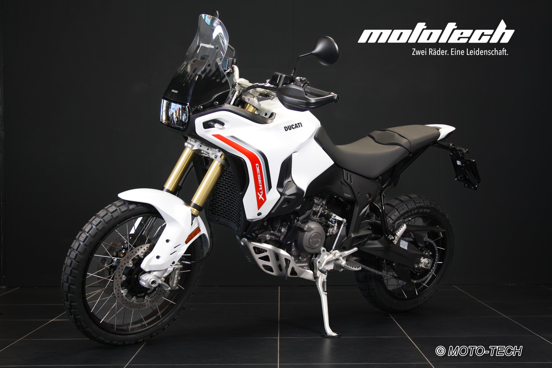DUCATI Desert X MY26-image-5