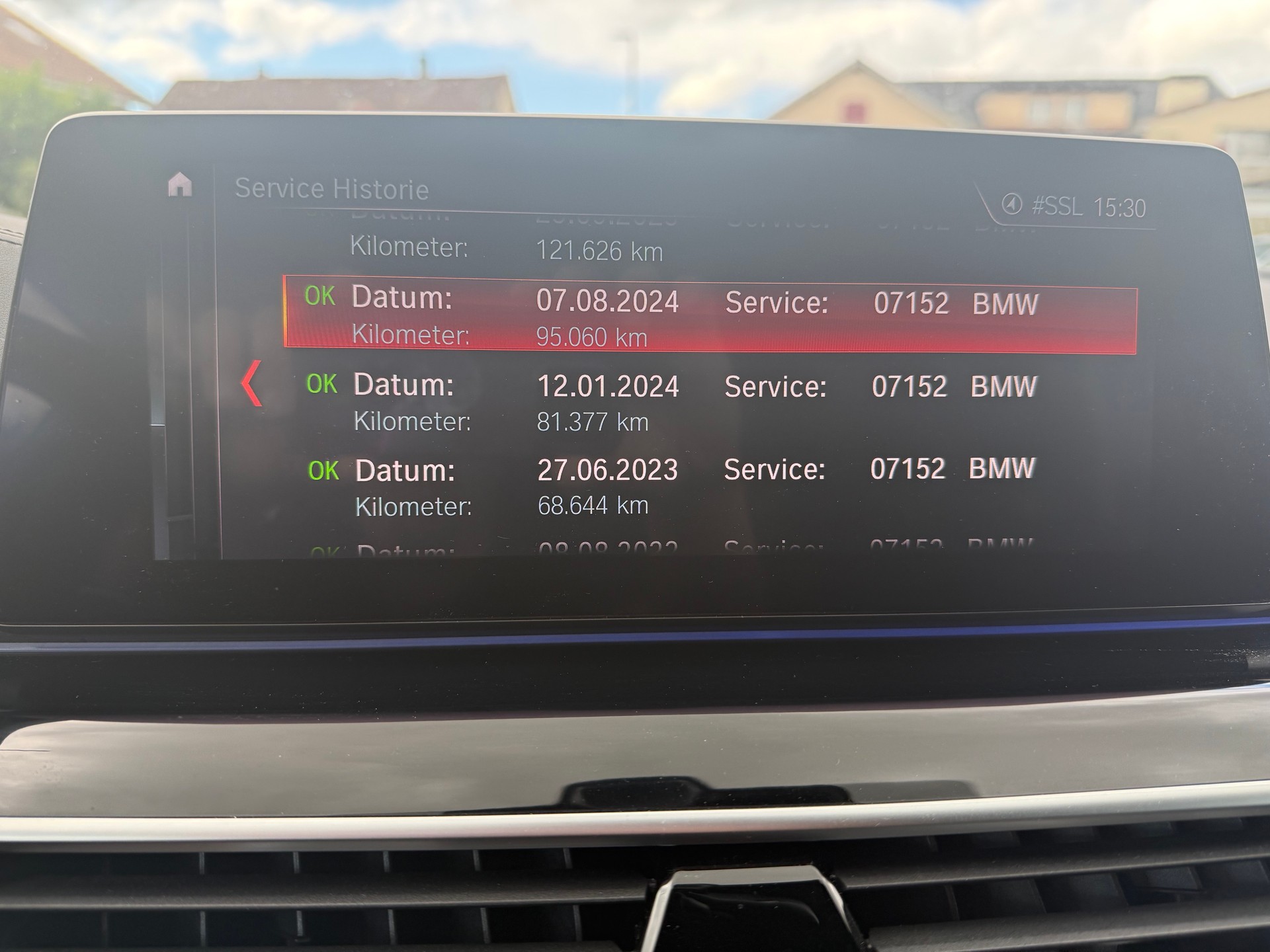 BMW M550d xDrive Touring Steptronic-image-16