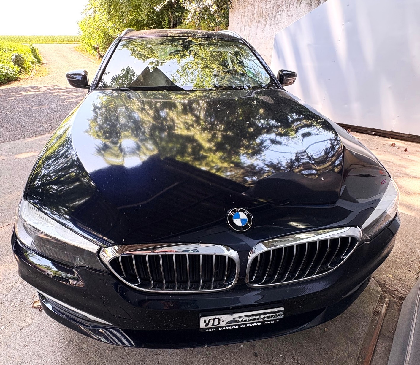 BMW 530d xDrive Touring Luxury Line Steptronic-image-5
