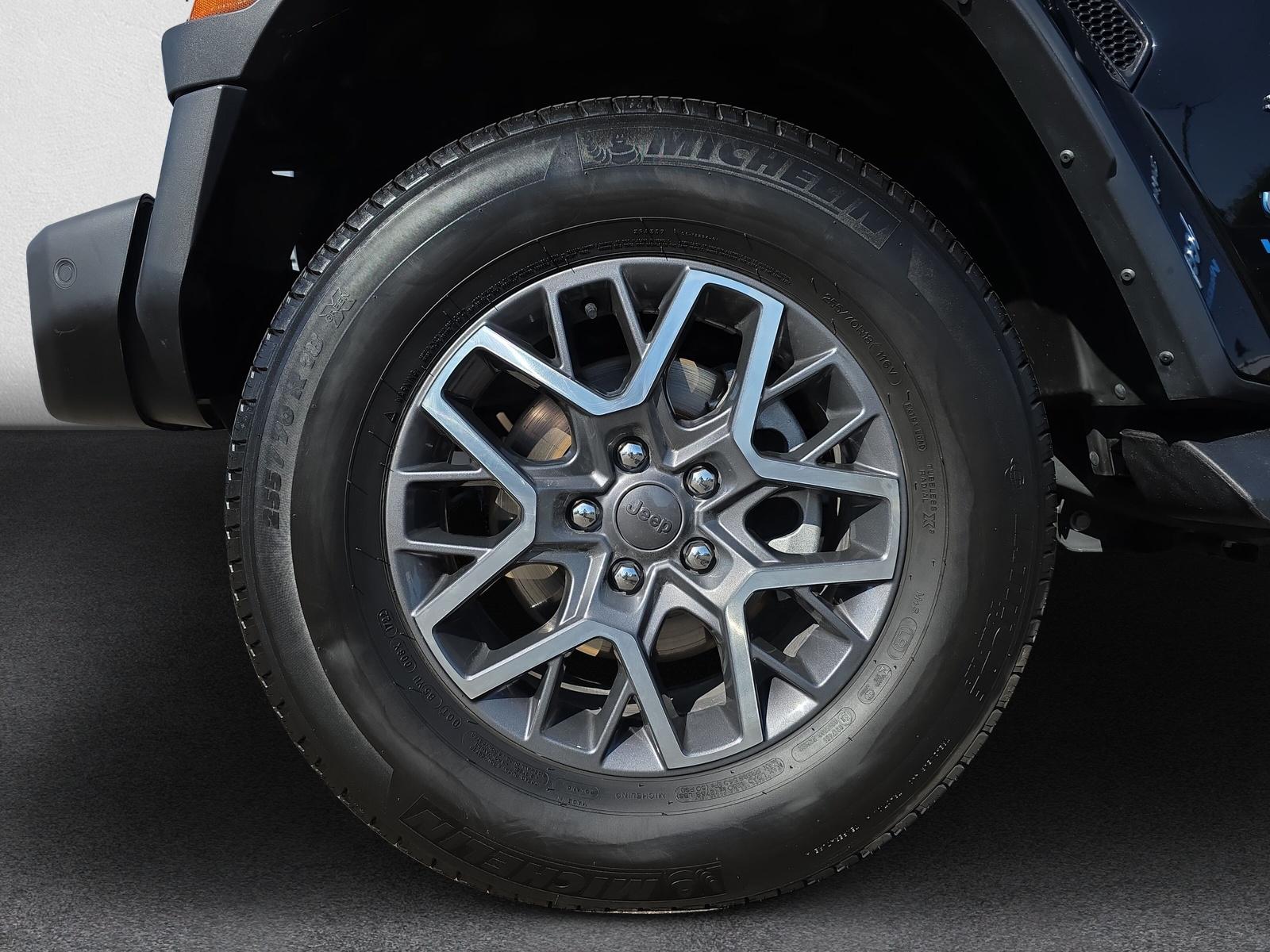 JEEP Wrangler Sahara 2.0 Turbo (CH) ** PHEV **-image-9