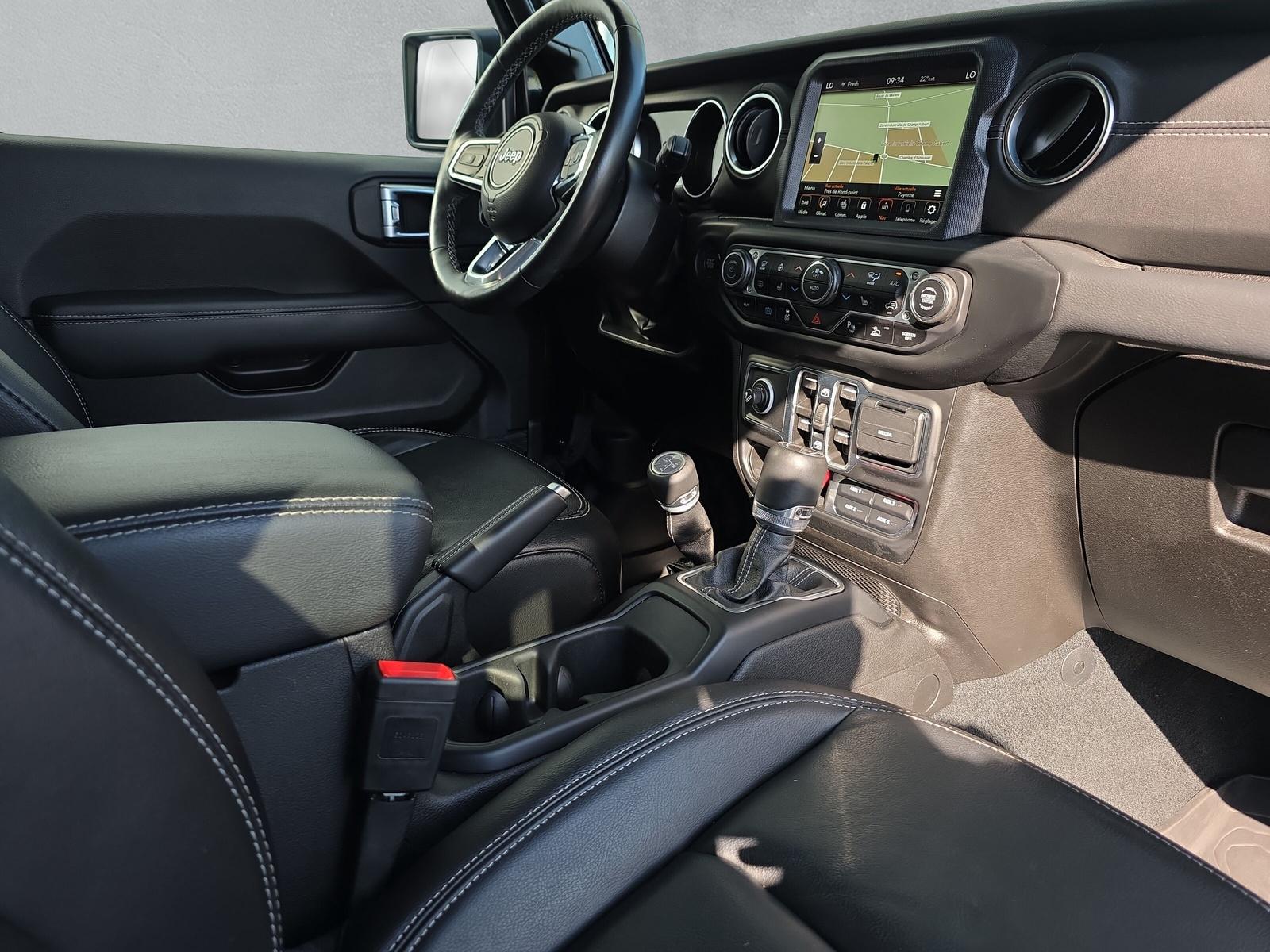 JEEP Wrangler Sahara 2.0 Turbo (CH) ** PHEV **-image-14