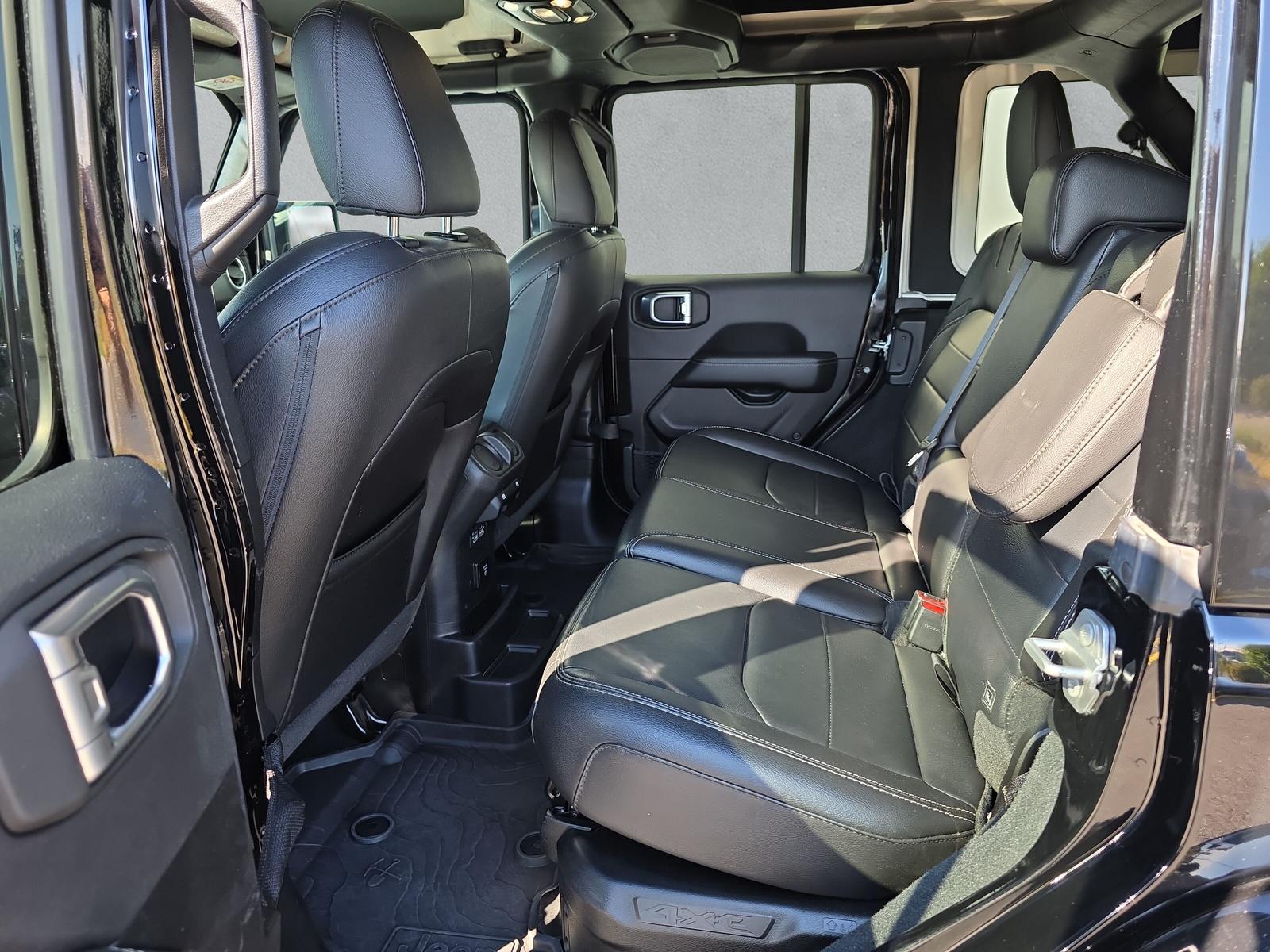 JEEP Wrangler Sahara 2.0 Turbo (CH) ** PHEV **-image-15