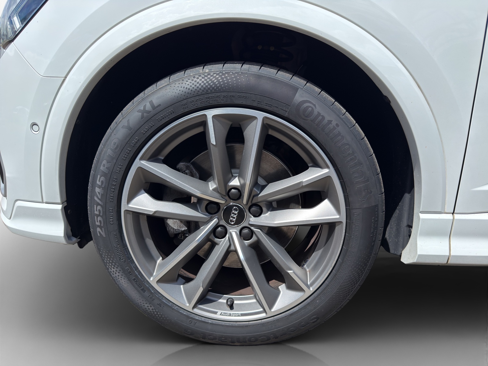 AUDI Q3 Sportback 45 TFSI S line quattro S-tronic-image-15