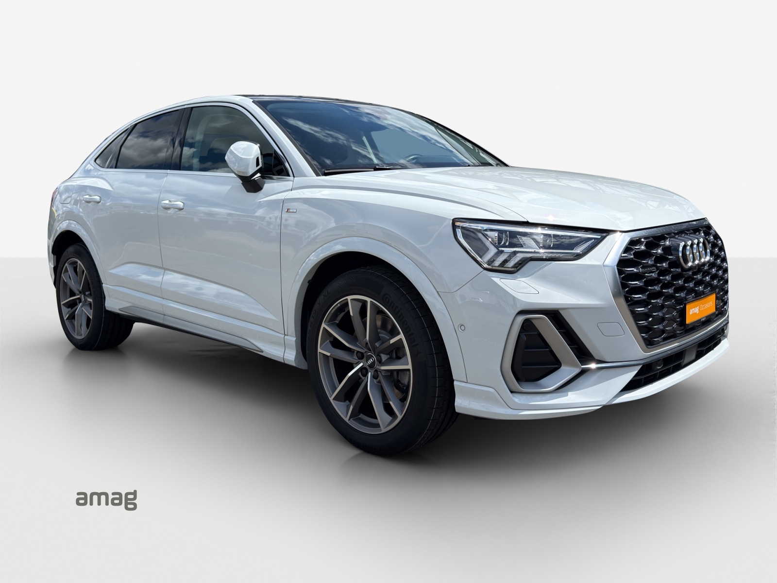AUDI Q3 Sportback 45 TFSI S line quattro S-tronic-image-5