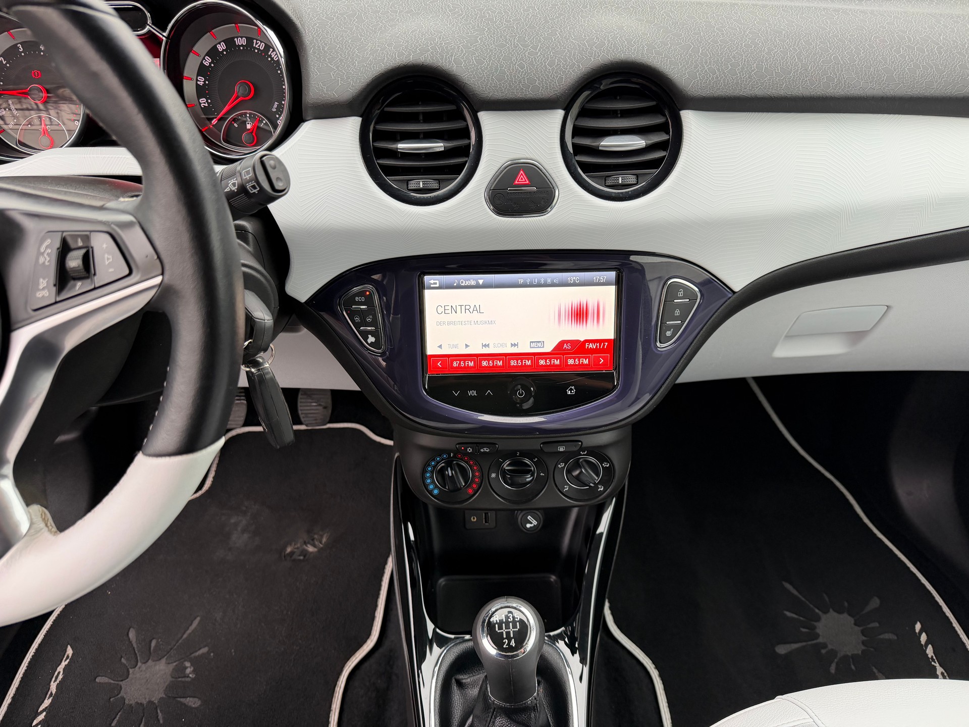 OPEL Adam 1.4 ecoFLEX SLAM-image-13