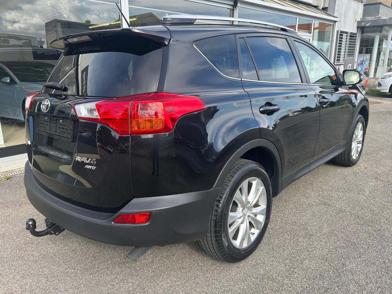 TOYOTA RAV-4 2.0 16V-image-2