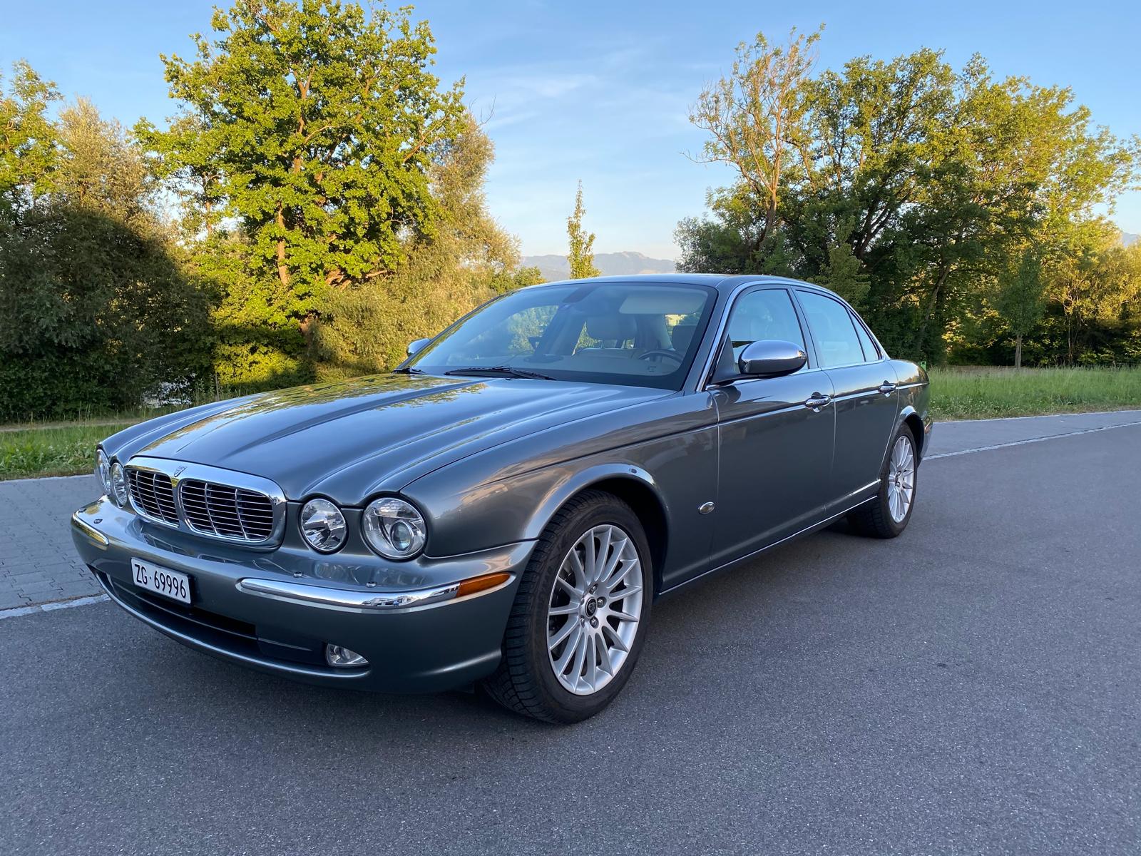 JAGUAR 3.0 V6 SOVEREIGN-image-0