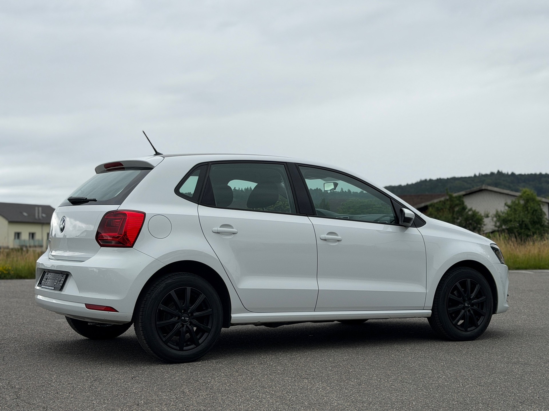 VW Polo 1.0 BMT Comfortline-image-3