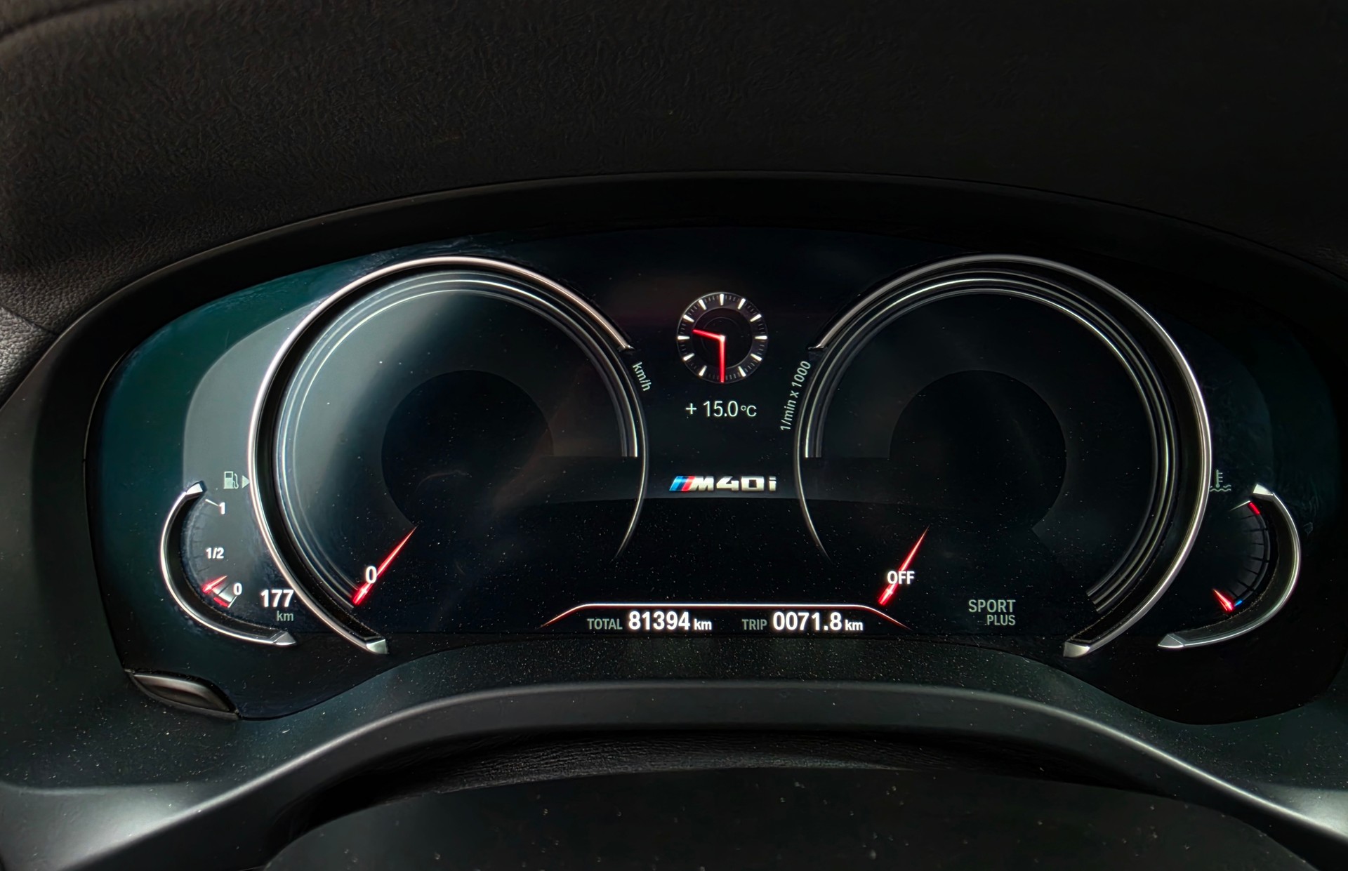 BMW M40i-image-5