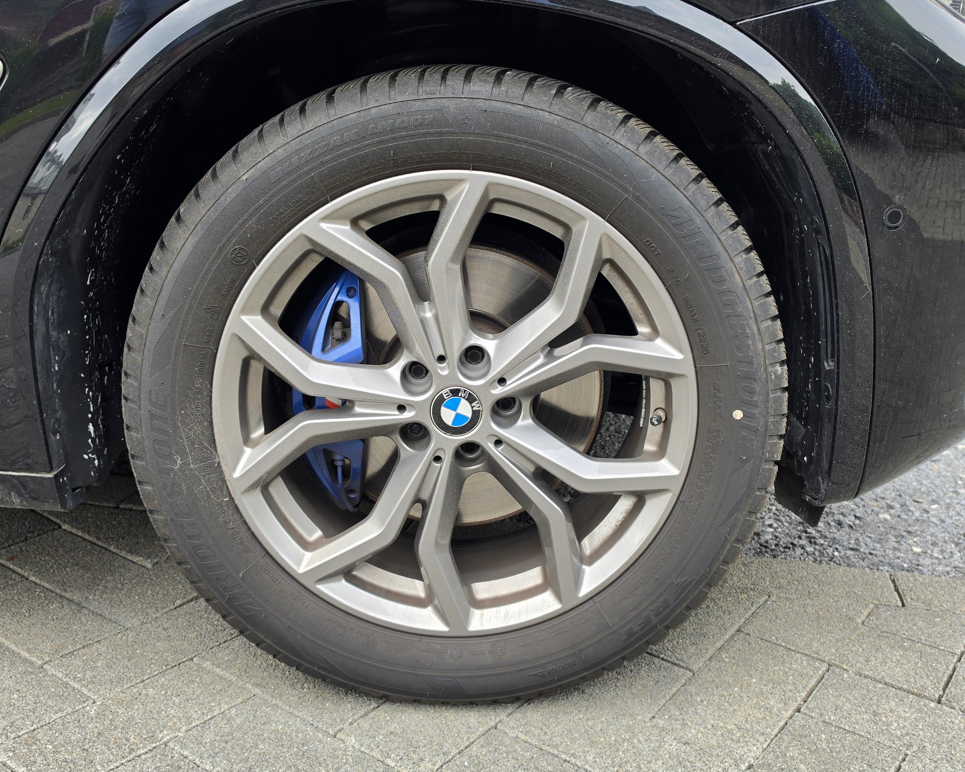 BMW M40i-image-8