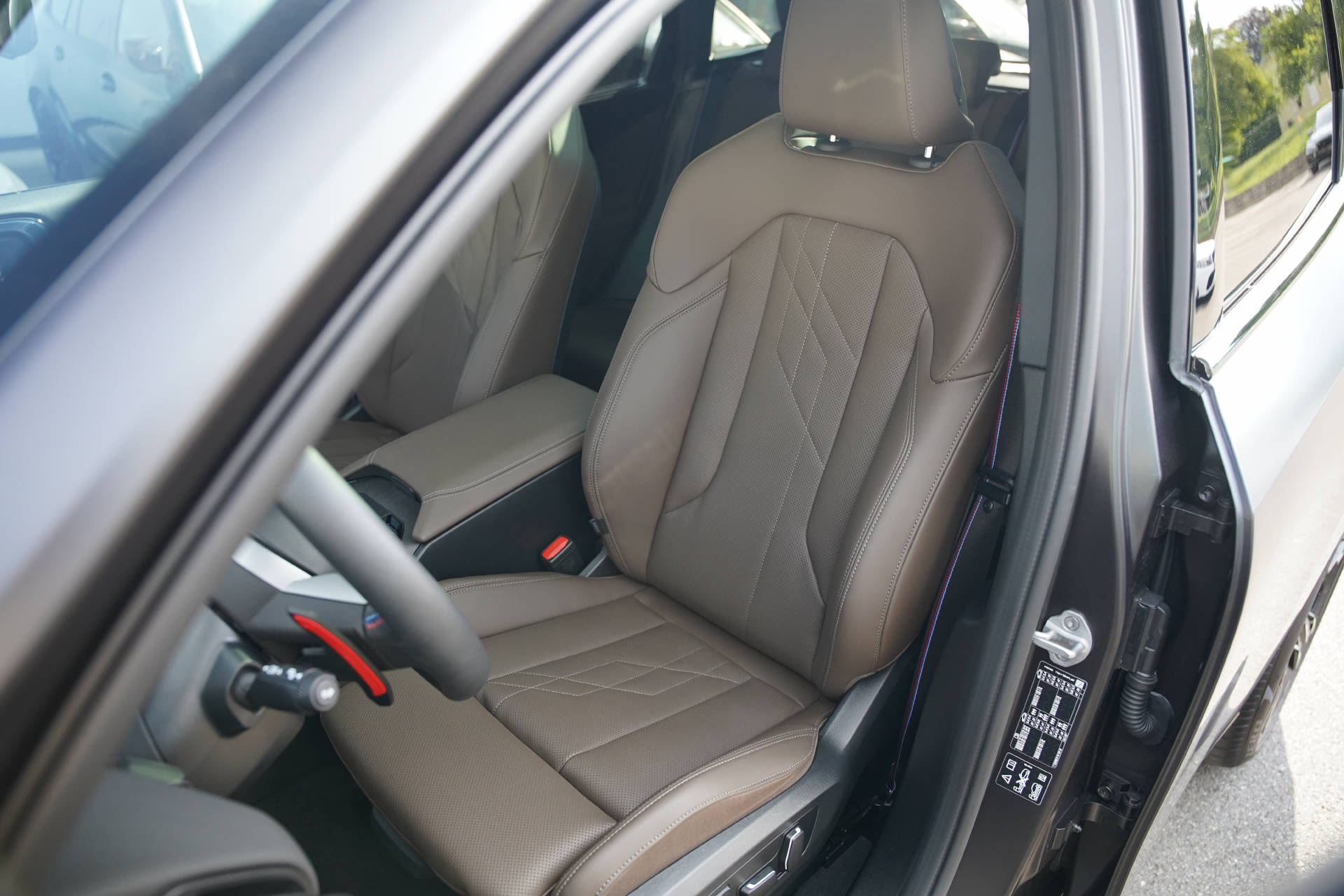 BMW X3 xDrive M50 48V M Sport Pro Frozen Deep Grey-image-9