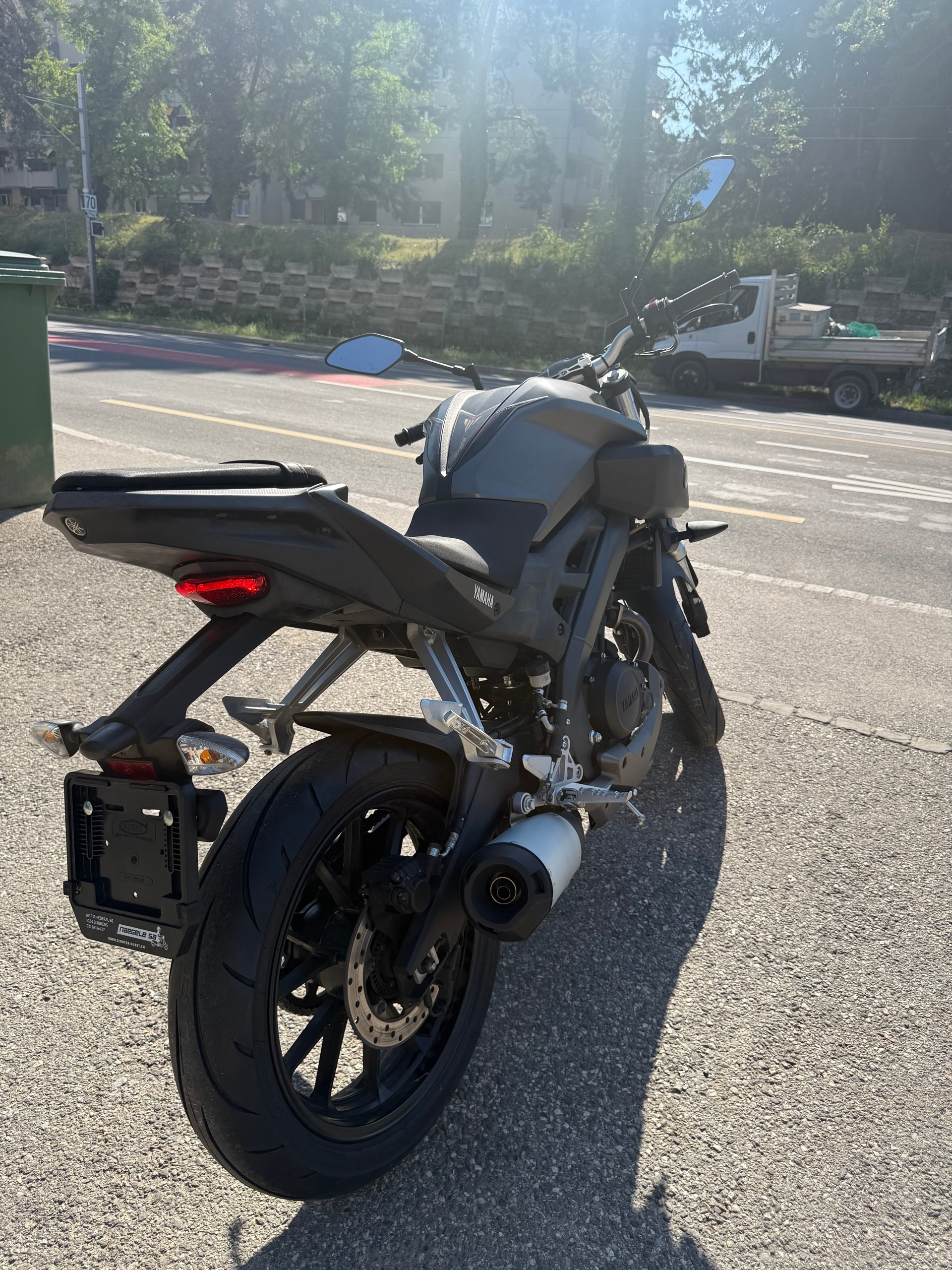 YAMAHA MT-125 ABS-image-2