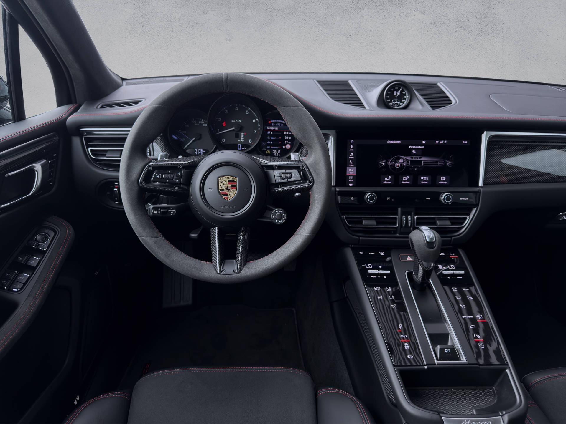 PORSCHE Macan GTS-image-5