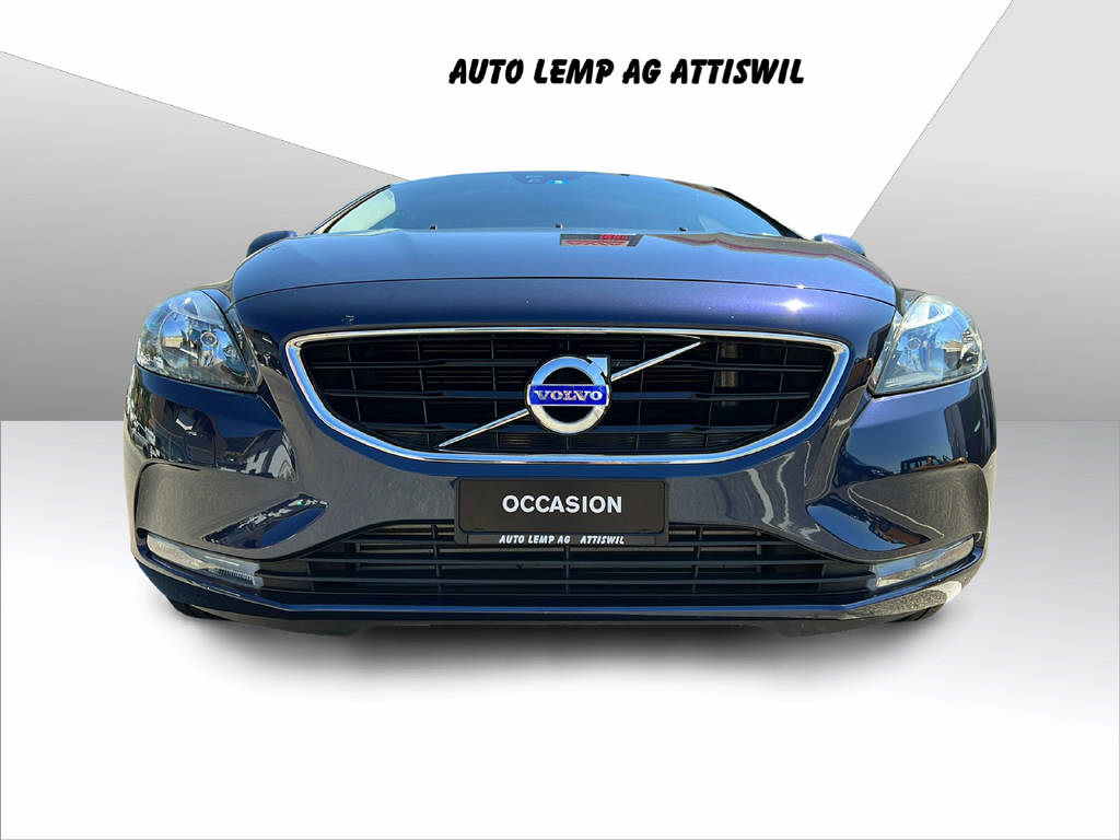 VOLVO V40 2.0 D3 Momentum S/S-image-1