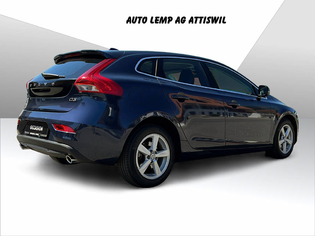 VOLVO V40 2.0 D3 Momentum S/S-image-5