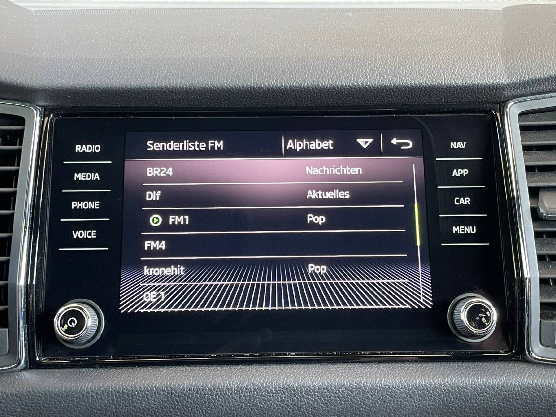 SKODA Kodiaq 2.0 TDI 190 Ambition DSG-image-15