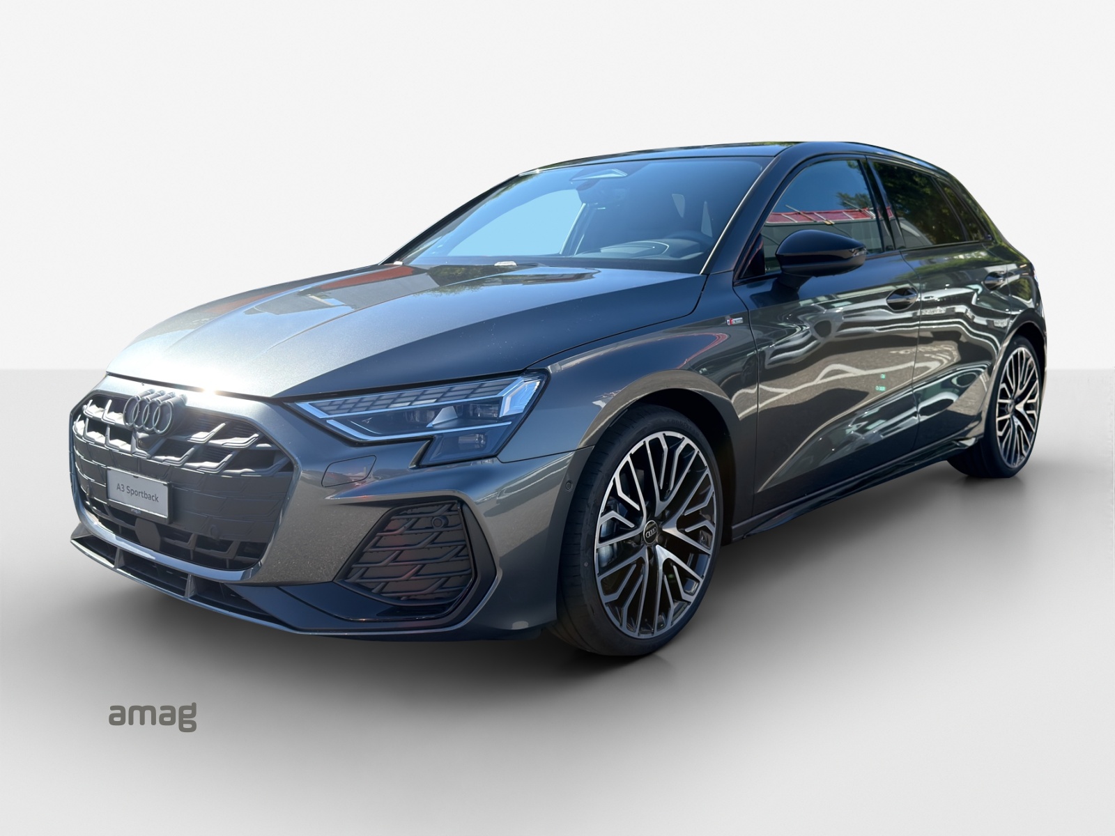 AUDI A3 Sportback TFSI 110 kW S line Attraction S tronic-image-0