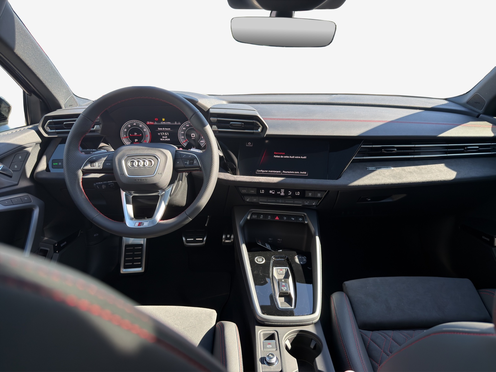 AUDI A3 Sportback TFSI 110 kW S line Attraction S tronic-image-8