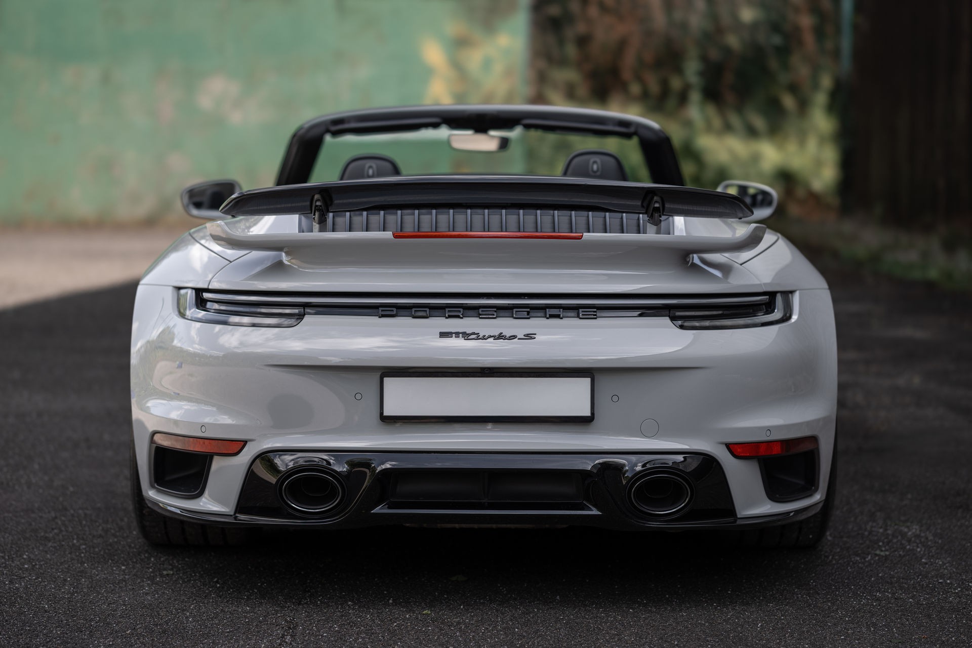 PORSCHE Turbo S Cabriolet PDK Kreide Sport Design PASM Sportfahrwerk-image-8