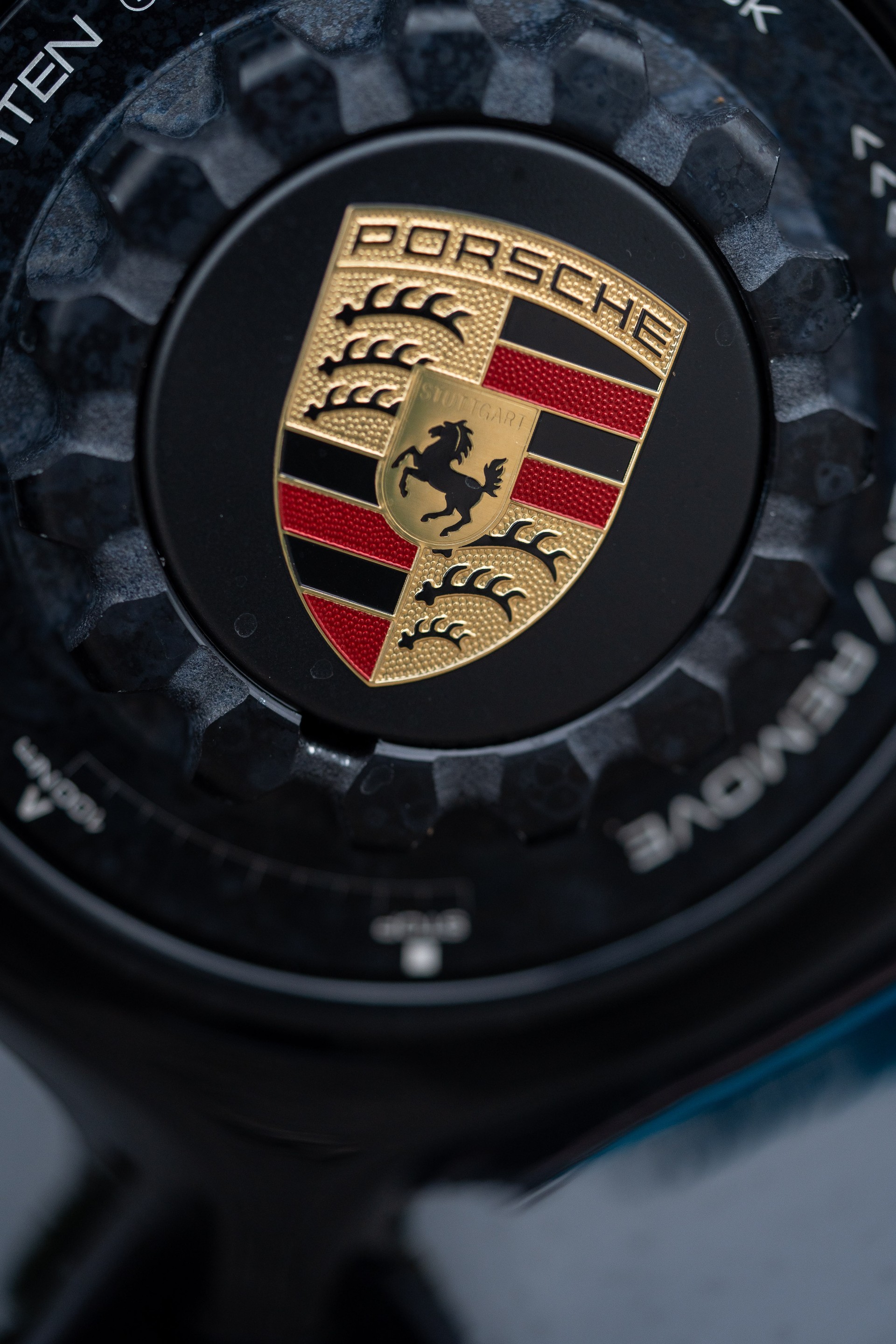 PORSCHE Turbo S Cabriolet PDK Kreide Sport Design PASM Sportfahrwerk-image-8