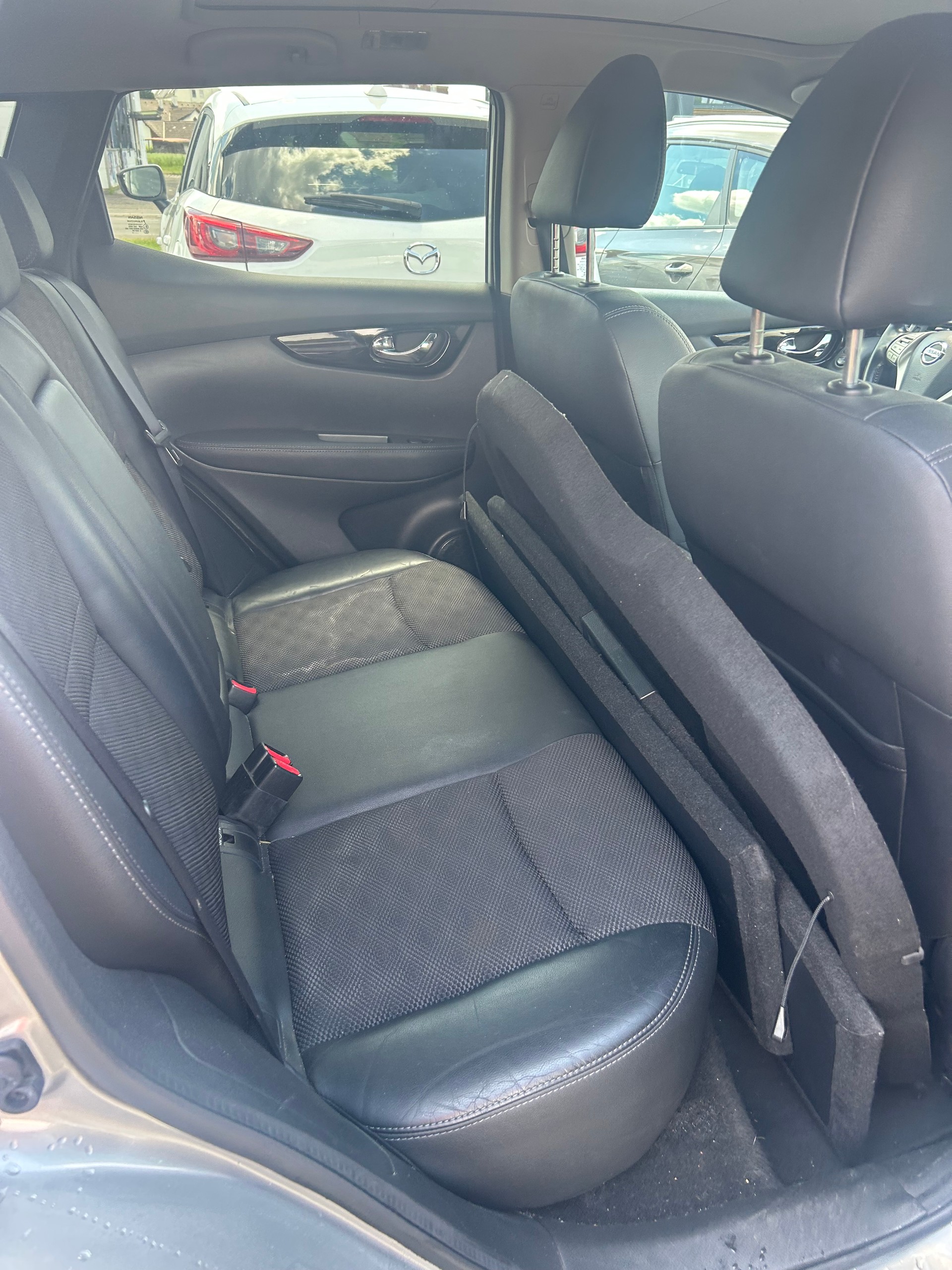 NISSAN Qashqai 1.6 dCi 360° Xtronic CVT-image-3