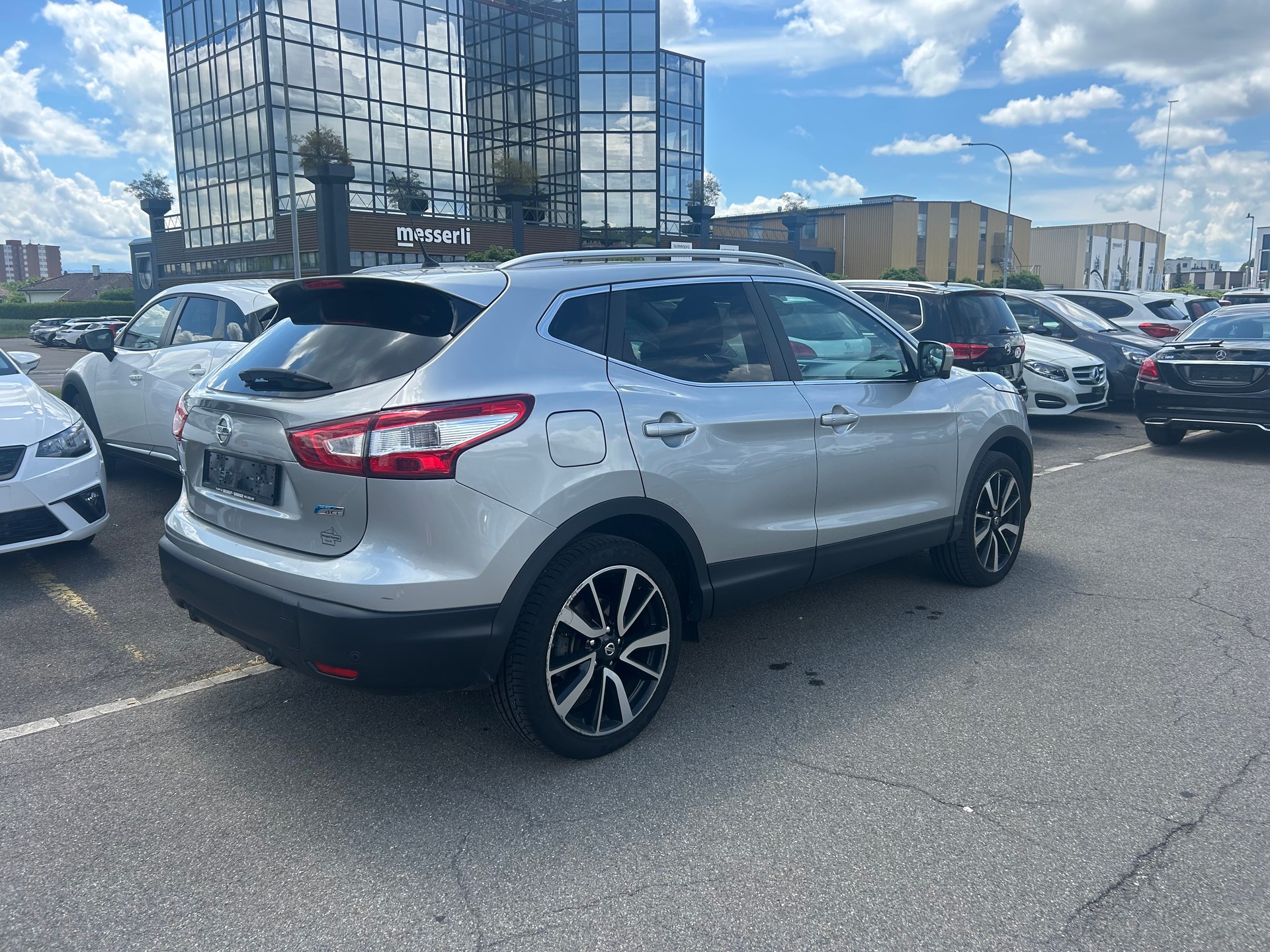 NISSAN Qashqai 1.6 dCi 360° Xtronic CVT-image-5