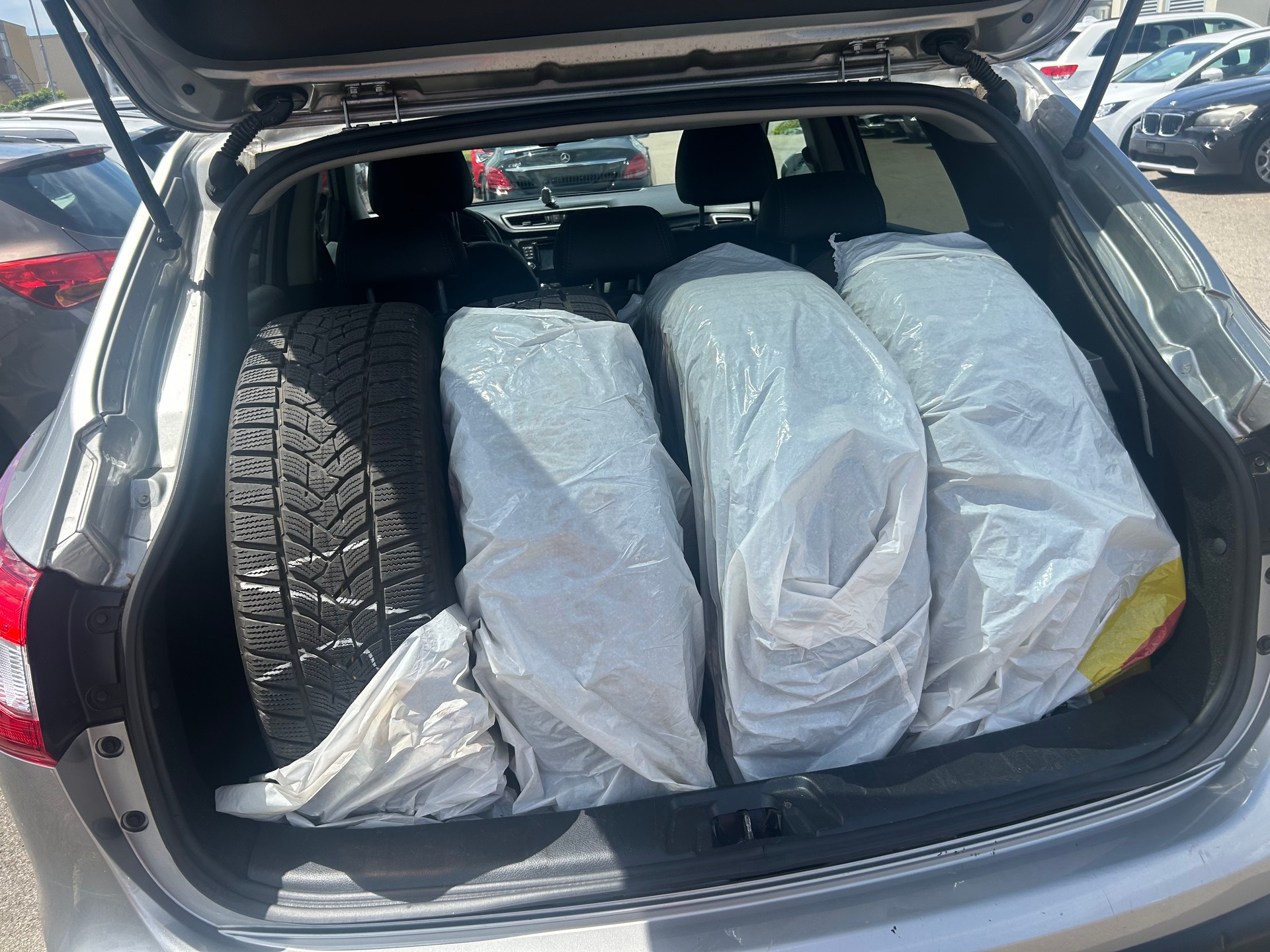 NISSAN Qashqai 1.6 dCi 360° Xtronic CVT-image-10