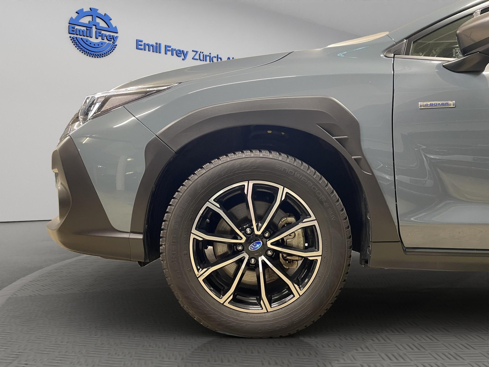SUBARU Crosstrek 2.0i e-Boxer Swiss Plus-image-11