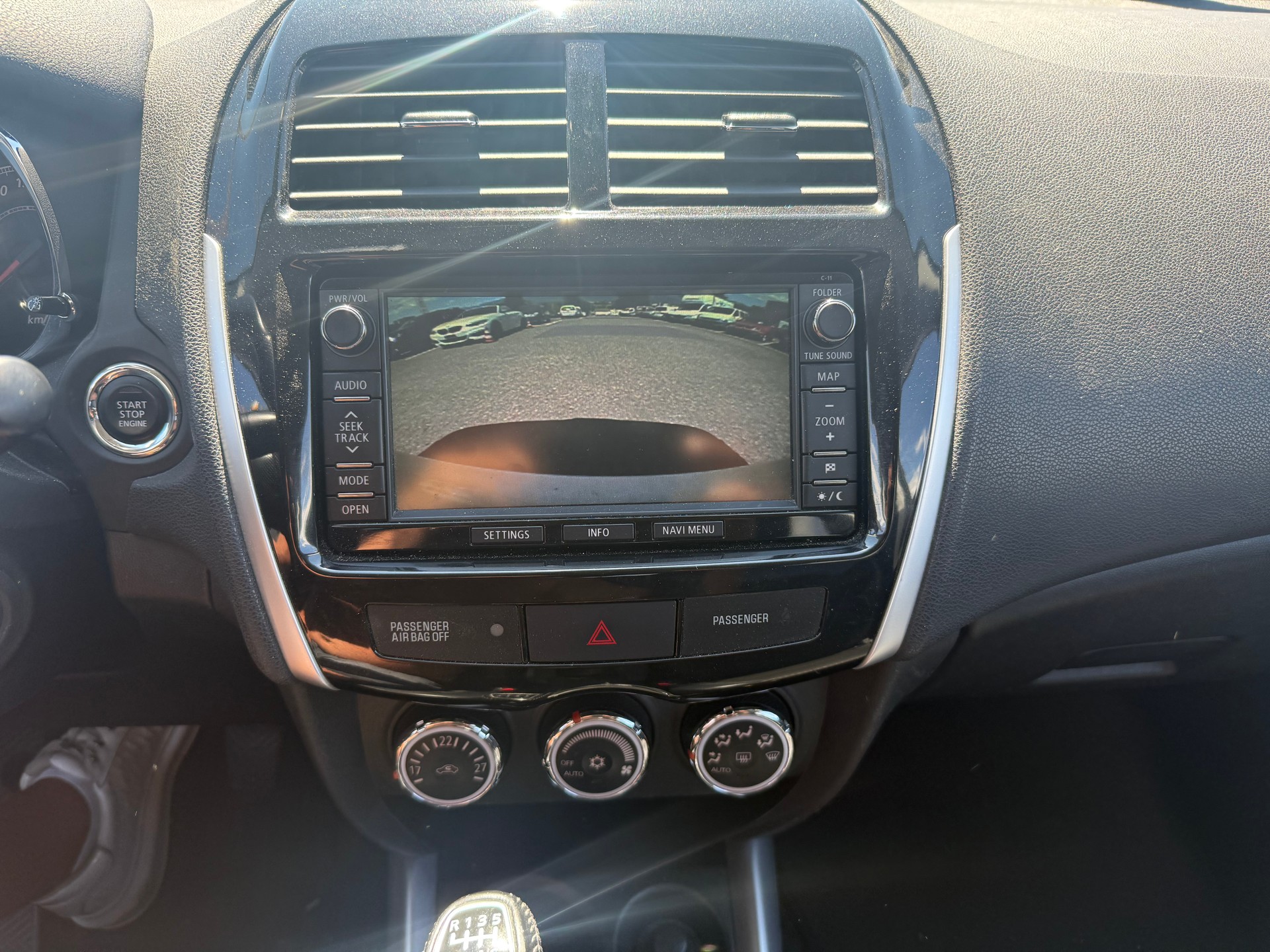 CITROEN C4 Aircross 1.6 HDi Attraction 4WD-image-10
