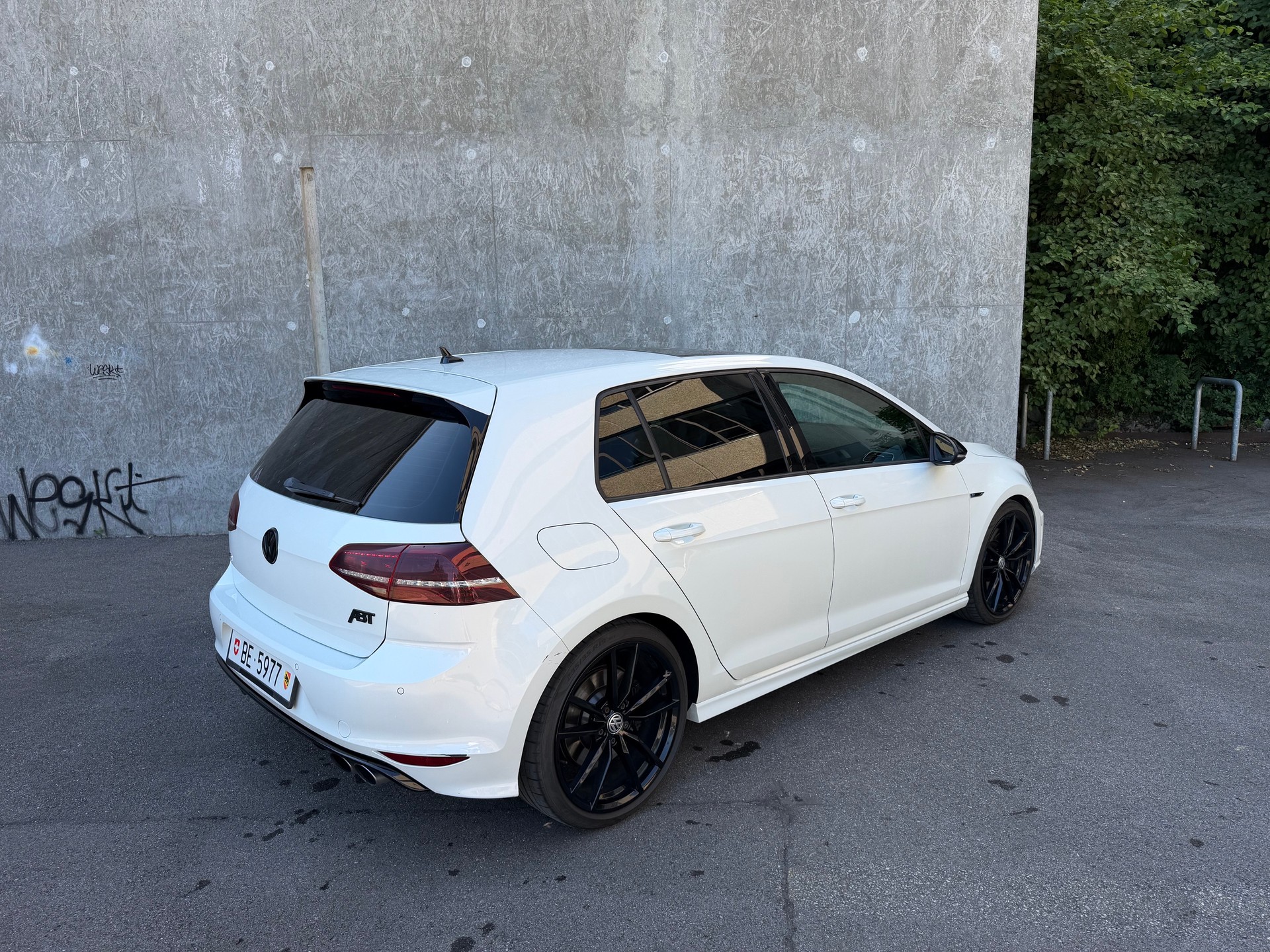 VW Golf 2.0 TSI R 4Motion DSG, ABT Tuning AMAG-image-2