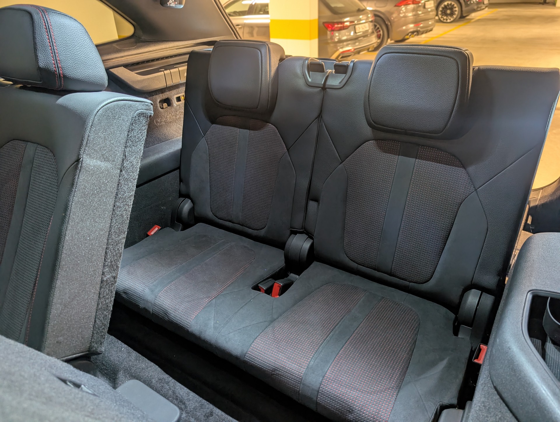 SKODA Kodiaq RS 2.0 TSI 4x4 *7-SITZER*-image-12