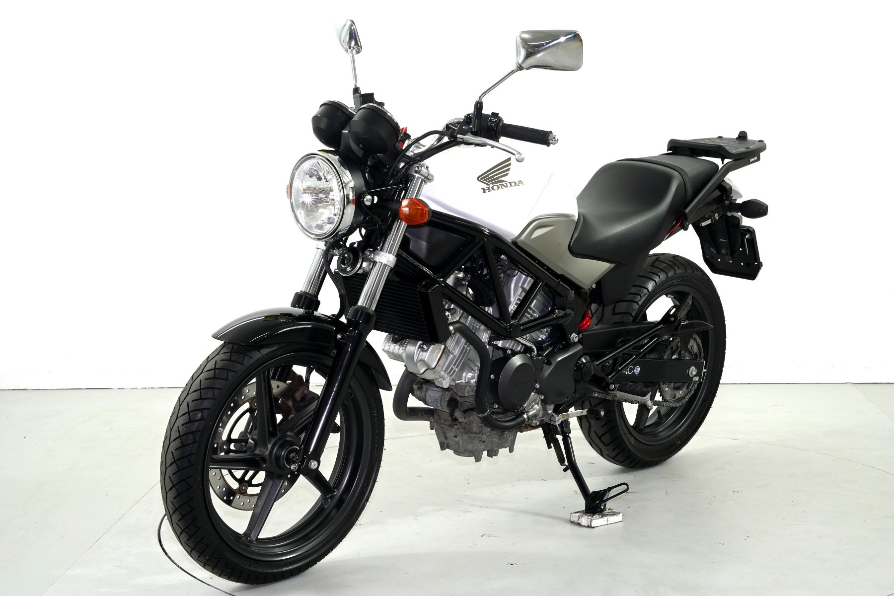 HONDA VTR 250-showroom-element-2
