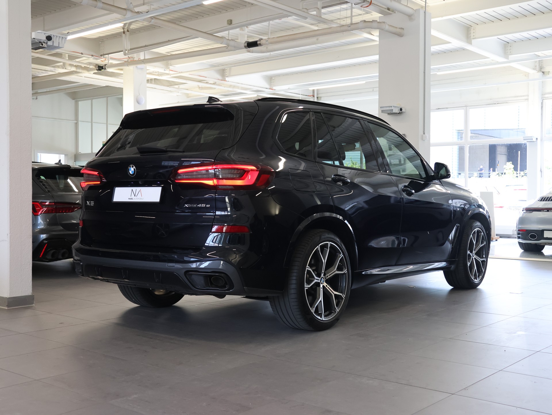 BMW X5 xDrive45e Steptronic *Panoramadach* *360 Kamera* *Harman Kardon*-image-5