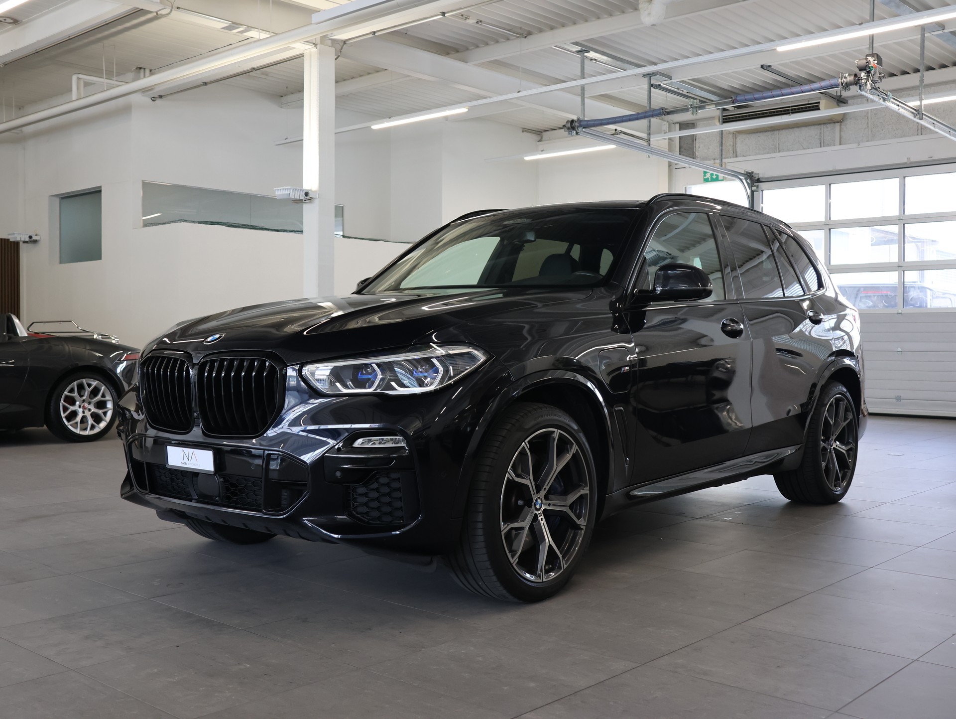 BMW X5 xDrive45e Steptronic *Panoramadach* *360 Kamera* *Harman Kardon*-image-3