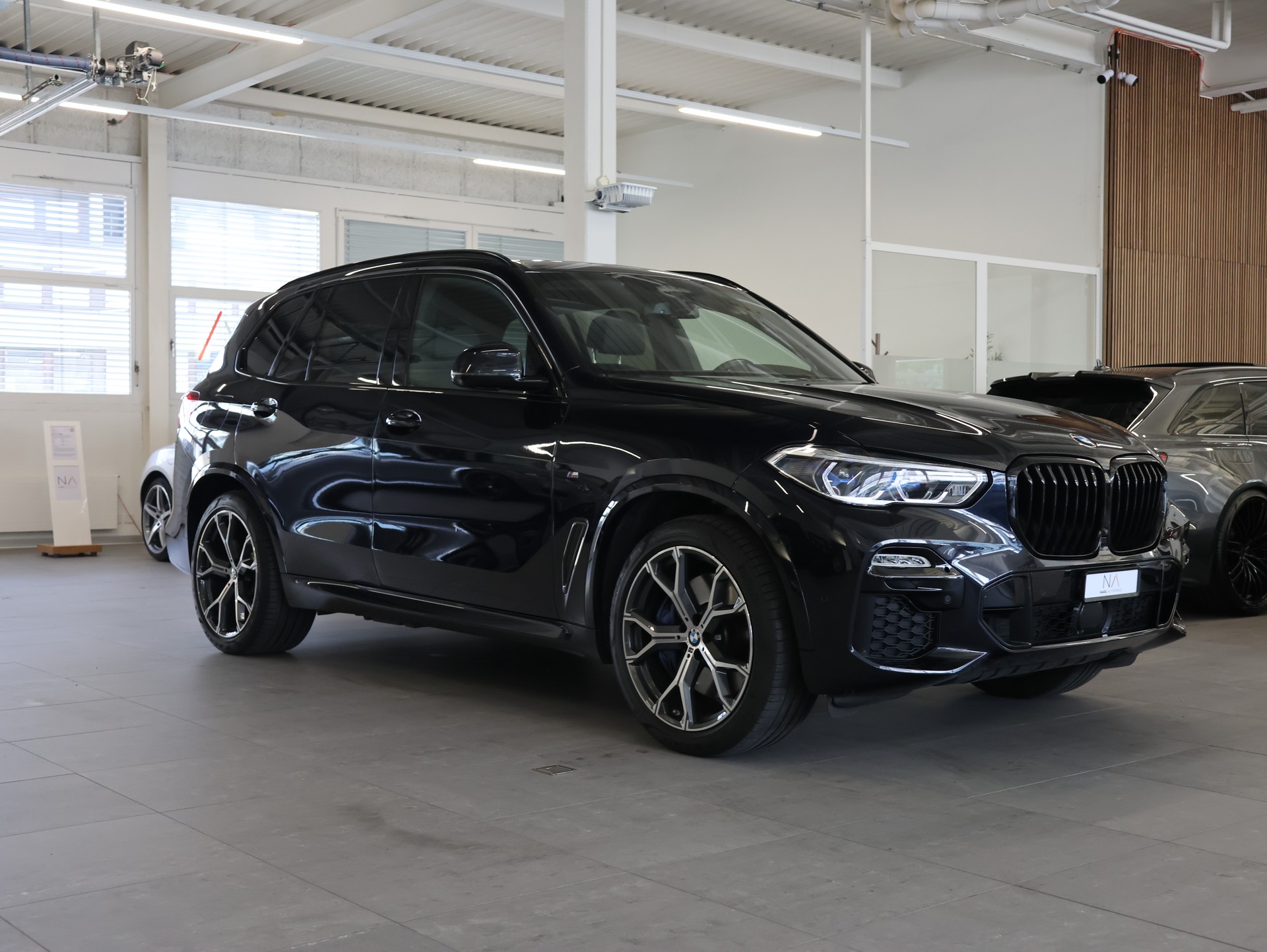 BMW X5 xDrive45e Steptronic *Panoramadach* *360 Kamera* *Harman Kardon*-image-1