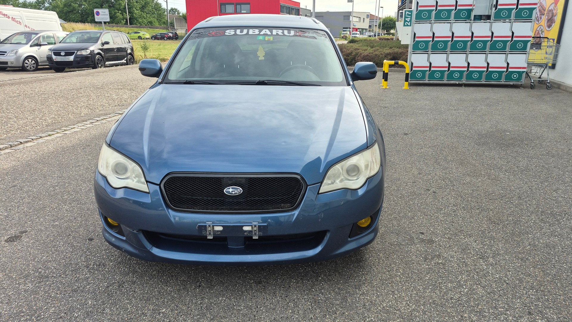 SUBARU Legacy 2.0R AWD Swiss-image-1