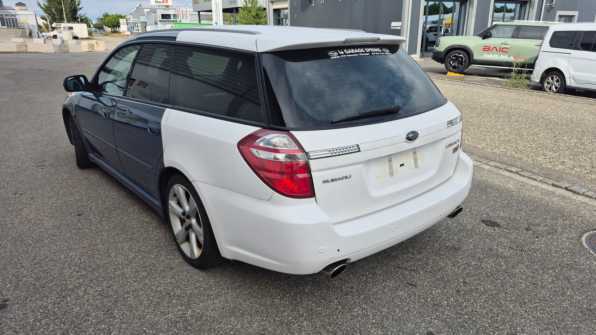 SUBARU Legacy 2.0R AWD Swiss-image-6