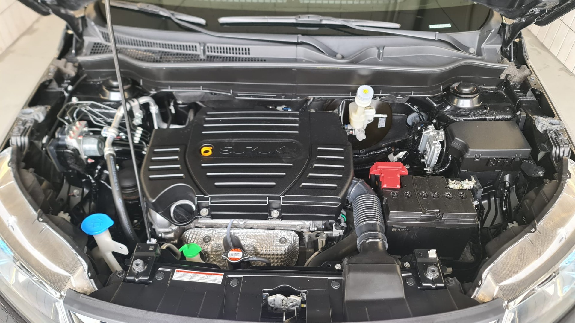 SUZUKI Vitara 1.6 S.Cellano Top Automatic-image-10