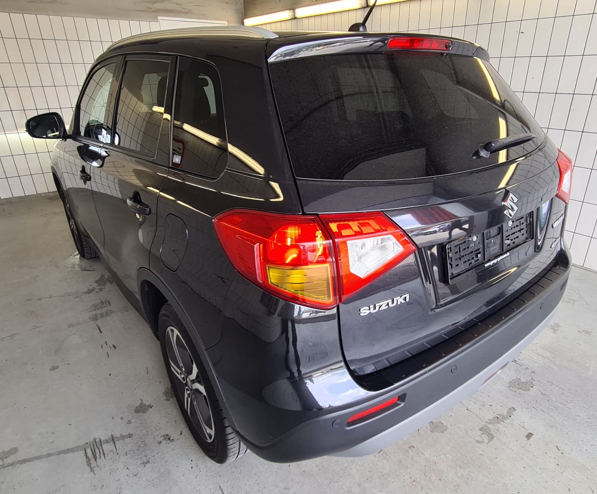 SUZUKI Vitara 1.6 S.Cellano Top Automatic-image-2