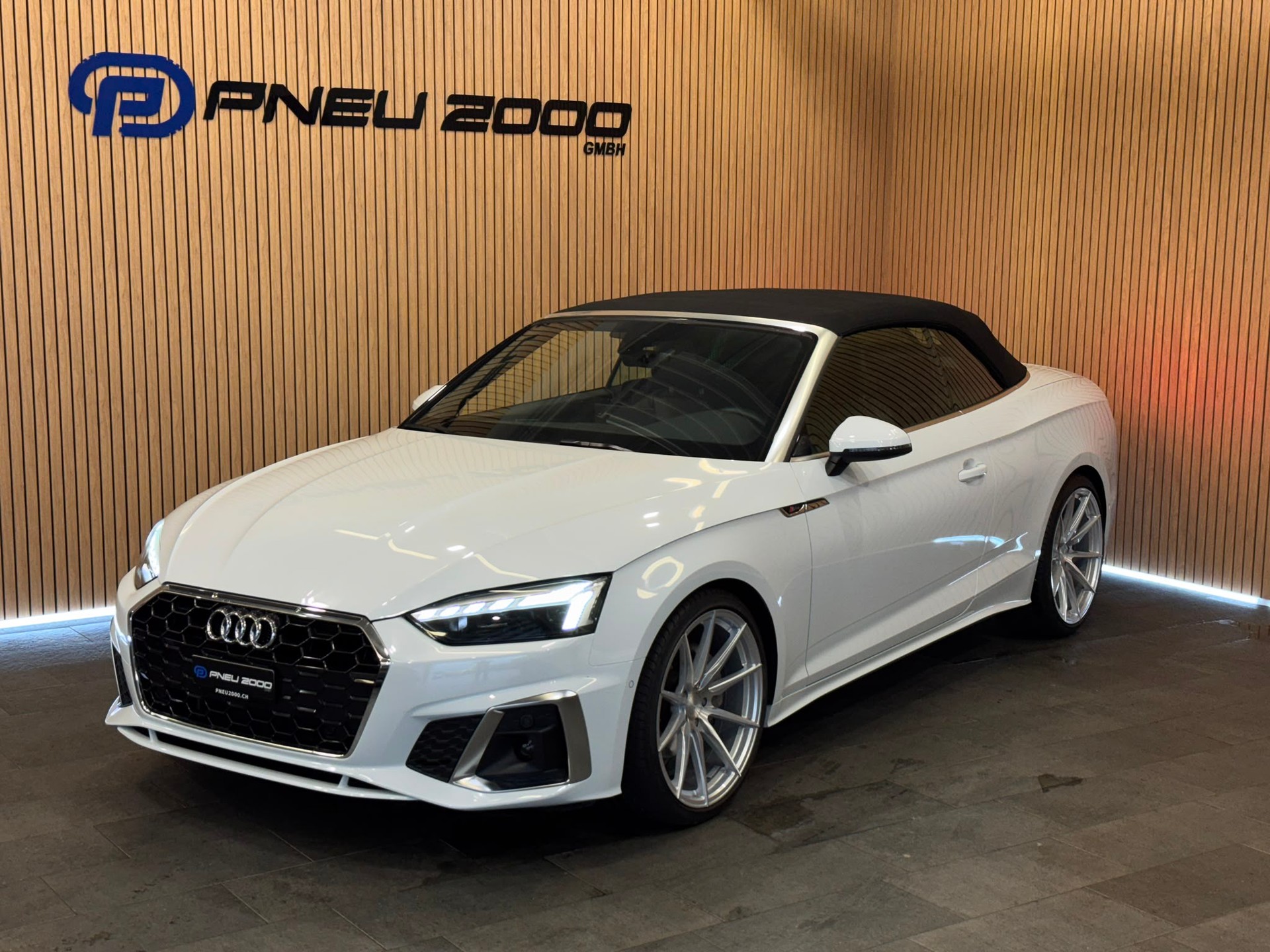 AUDI A5 Cabriolet 40 TDI S-Line S-tronic-image-1
