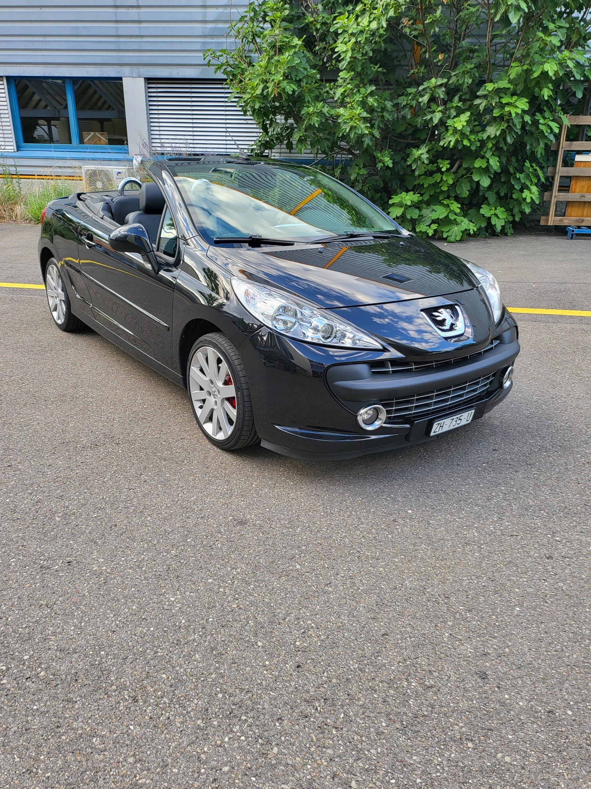 PEUGEOT 207 CC 1.6 16V Turbo Sport-image-0
