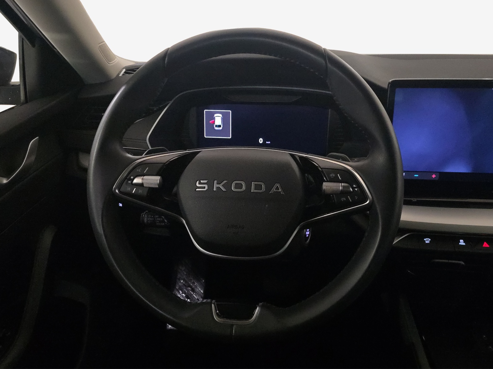 SKODA Octavia Combi 1.5 TSI mHEV DSG Dynamic-image-9
